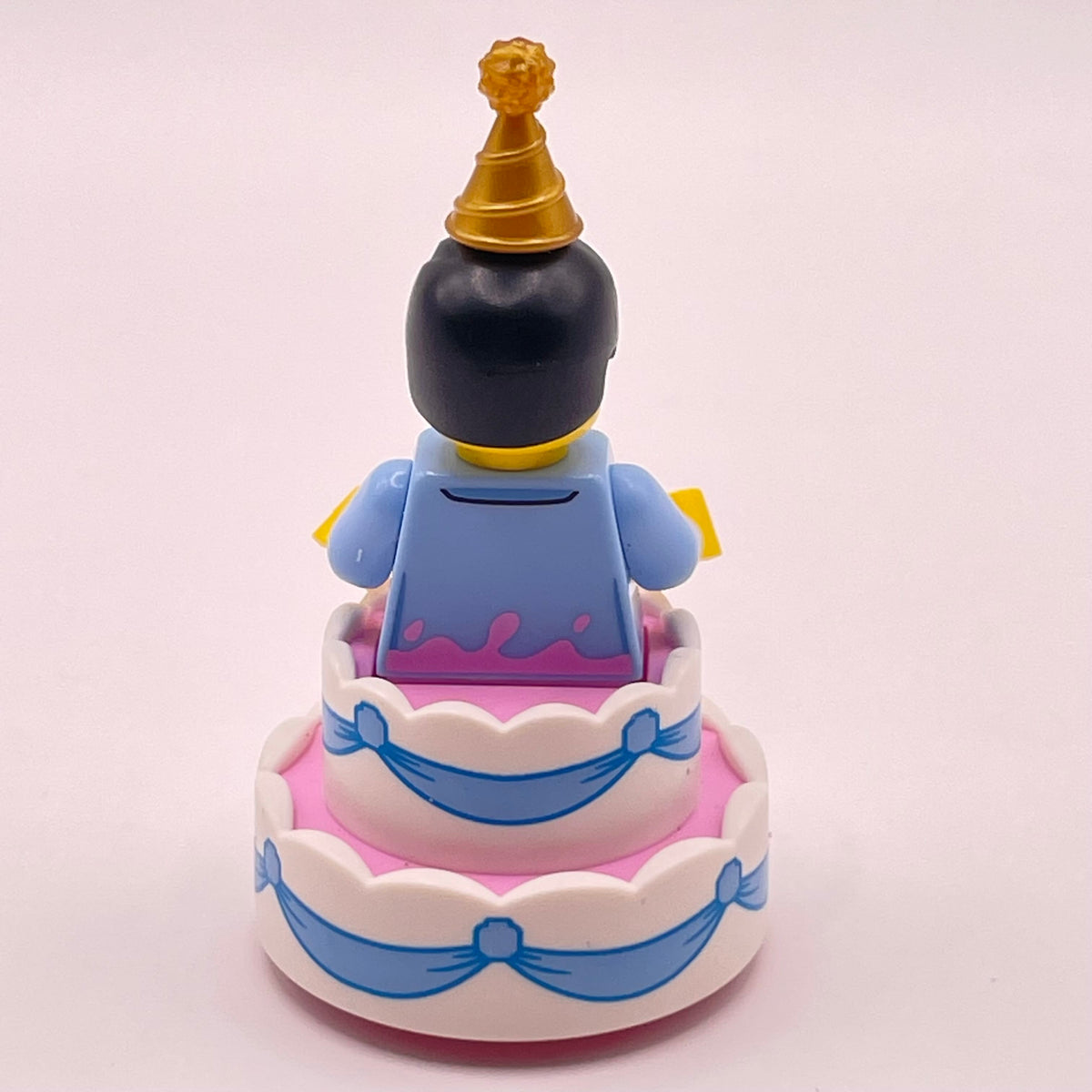 LEGO Birthday Cake Guy, Collectible Series 18, Minifigure (col321)