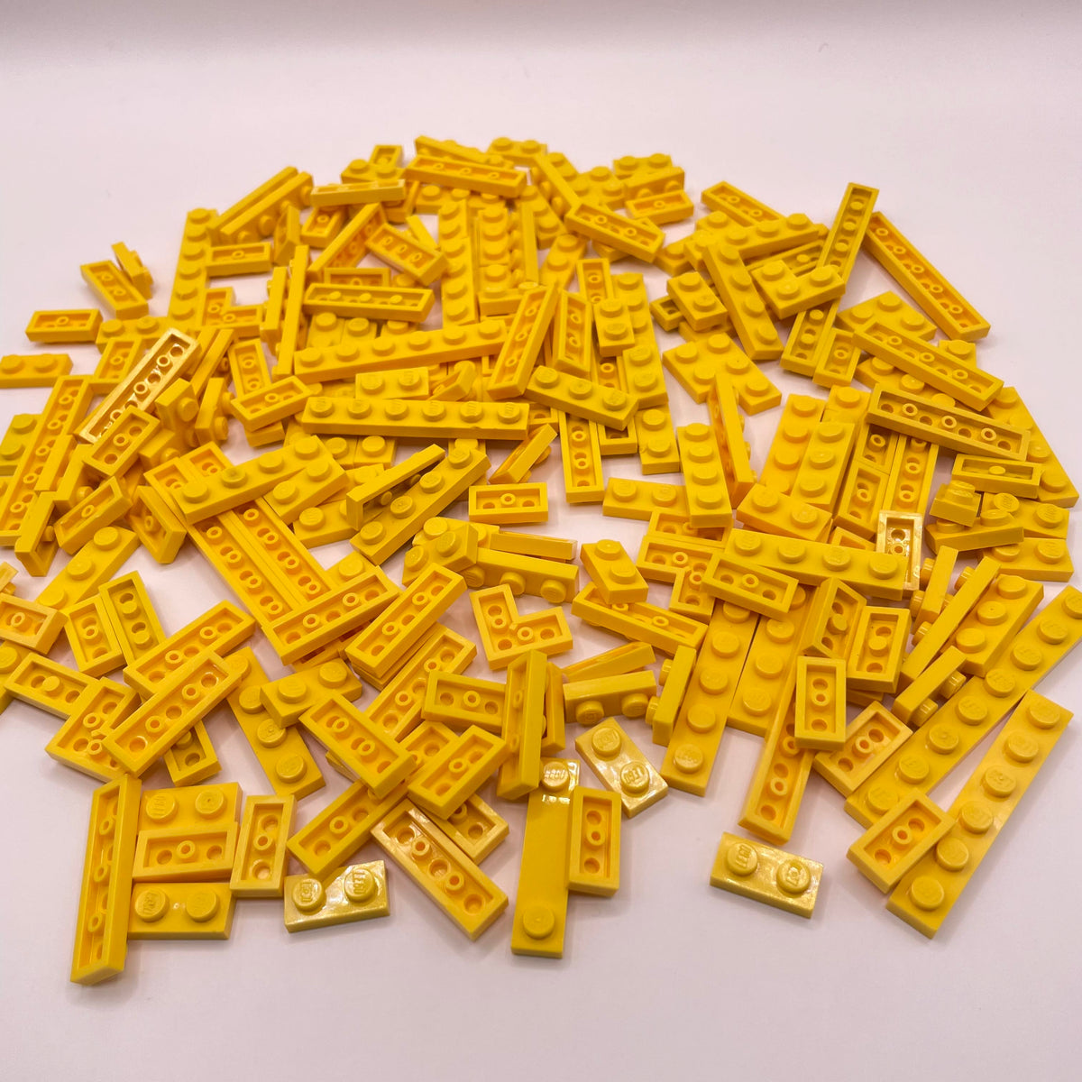 LEGO Yellow, 1x Plates, Approx. 100g