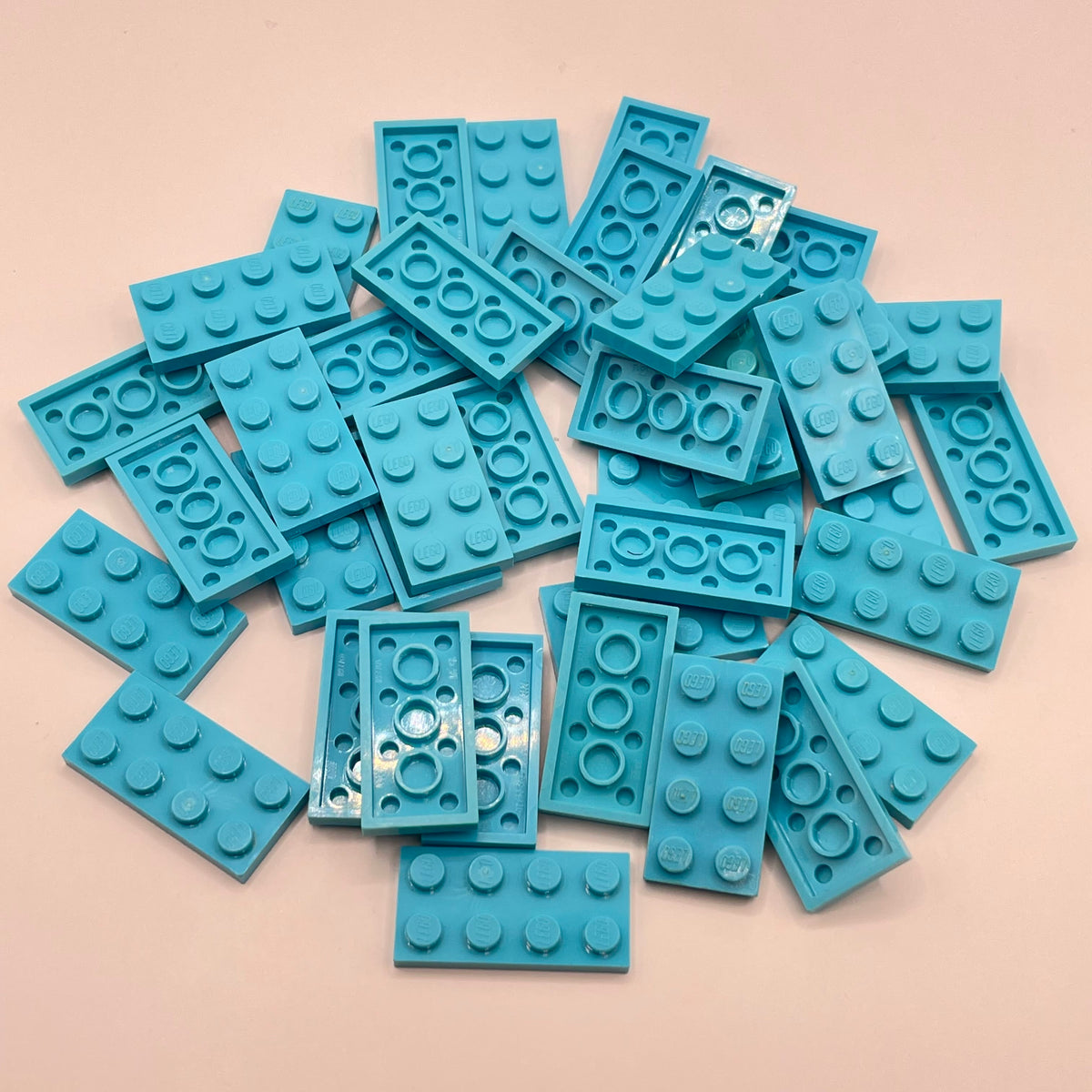 LEGO Plates, 2x4, Medium Azure, 40 Pieces