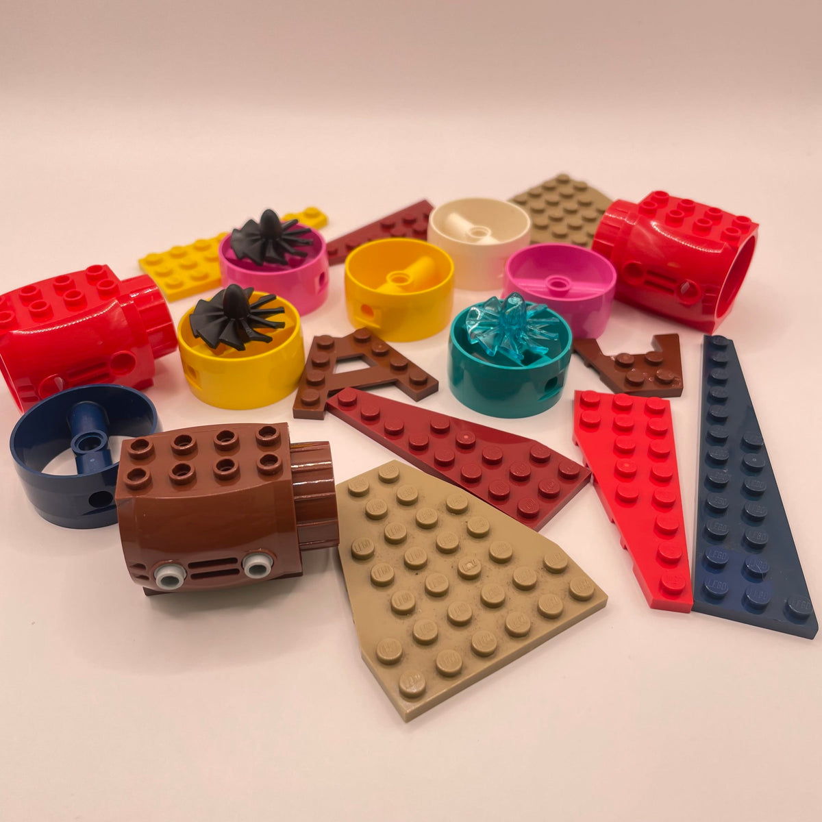 LEGO Wings Motors, Mixed Colours, Approx. 70g
