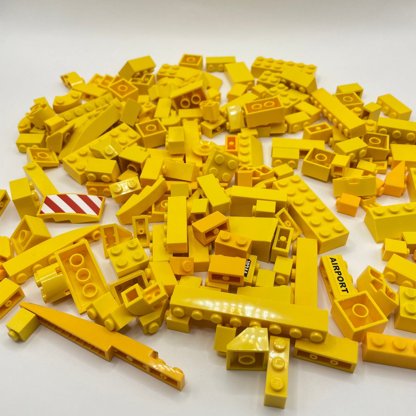 LEGO Yellow Mixed Bricks and Slopes Approx. 200g