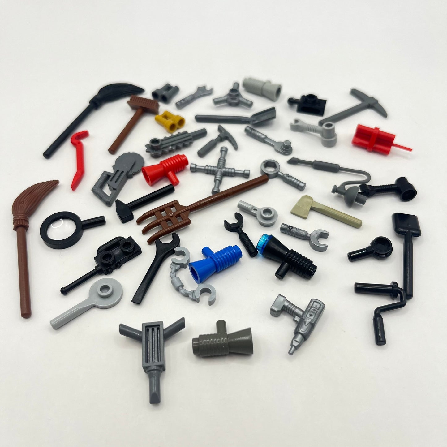 LEGO Minifigure Tools, 1 of Each, 42 pieces