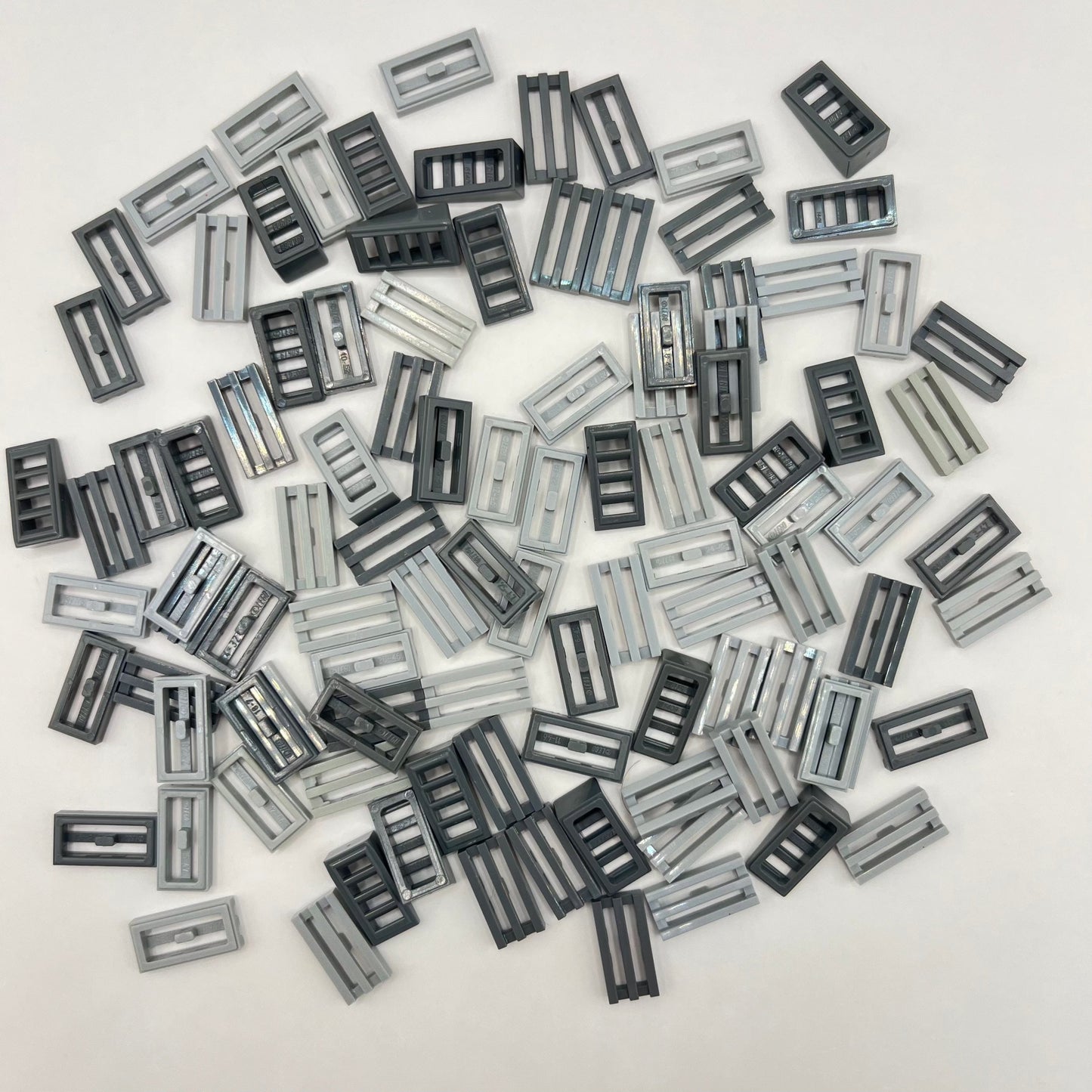 LEGO Mixed Grey, Grills, 100 Pieces