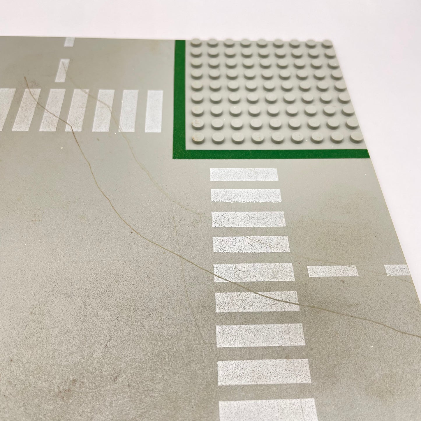 LEGO Baseplate, Road 32 x 32 9-Stud Crossroads with Road Pattern (1 only) Marked