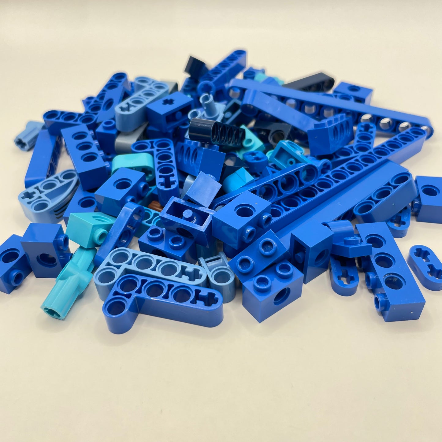 LEGO Technic Pieces, Mixed Blue, Approx. 85g