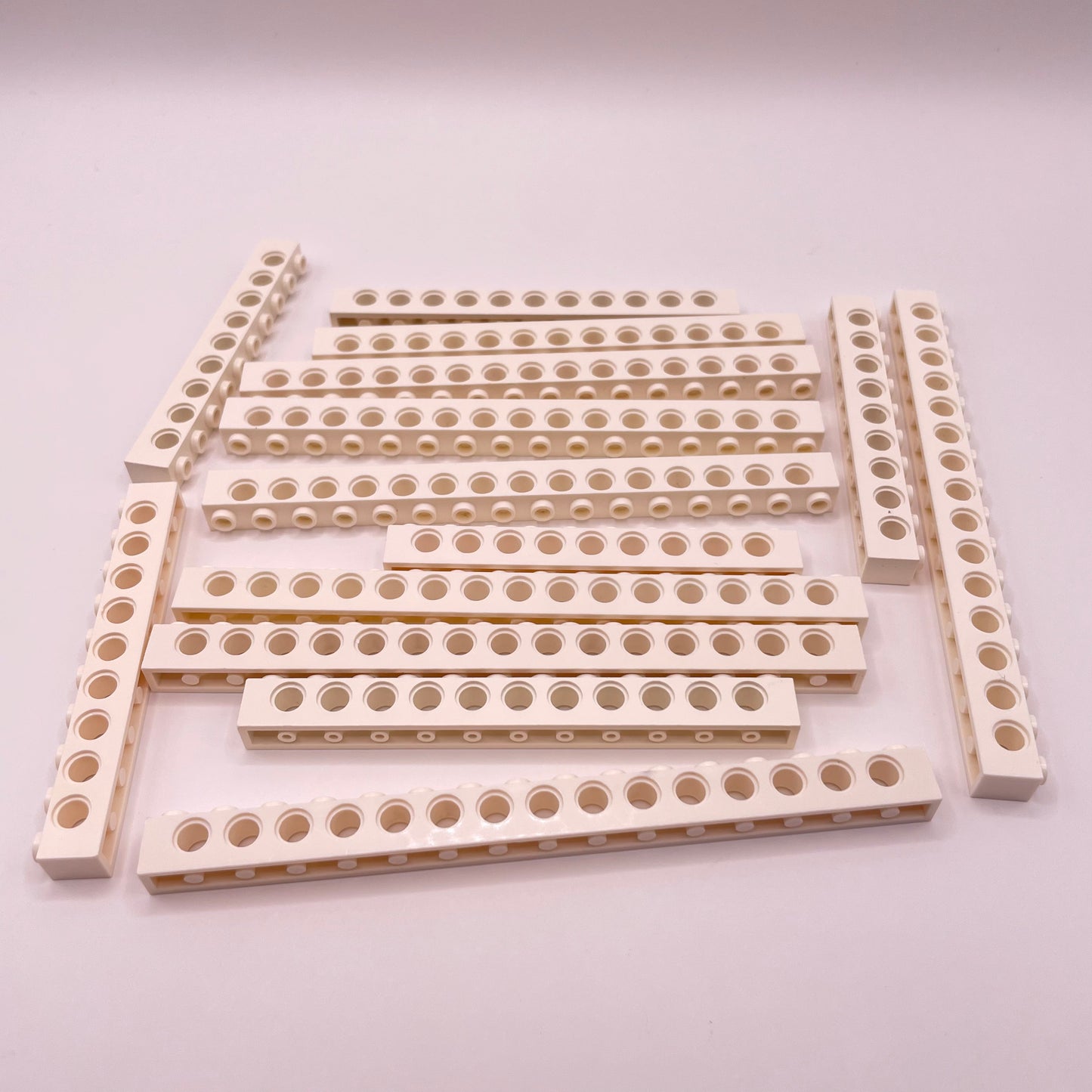 LEGO Technic, Long Bricks, White, Approx. 60g