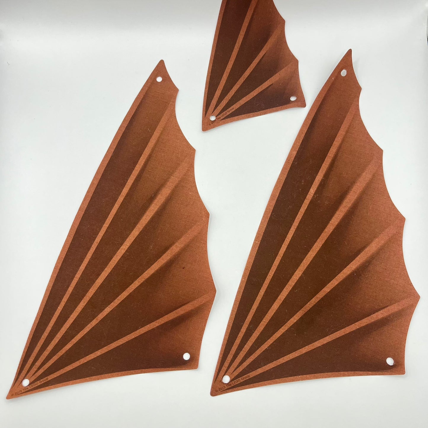 LEGO Cloth Sails, Triangle Winged Edge, Dark Brown, 18x34, 3 Pieces, Pirate Ship Ambush, Lord of the Rings