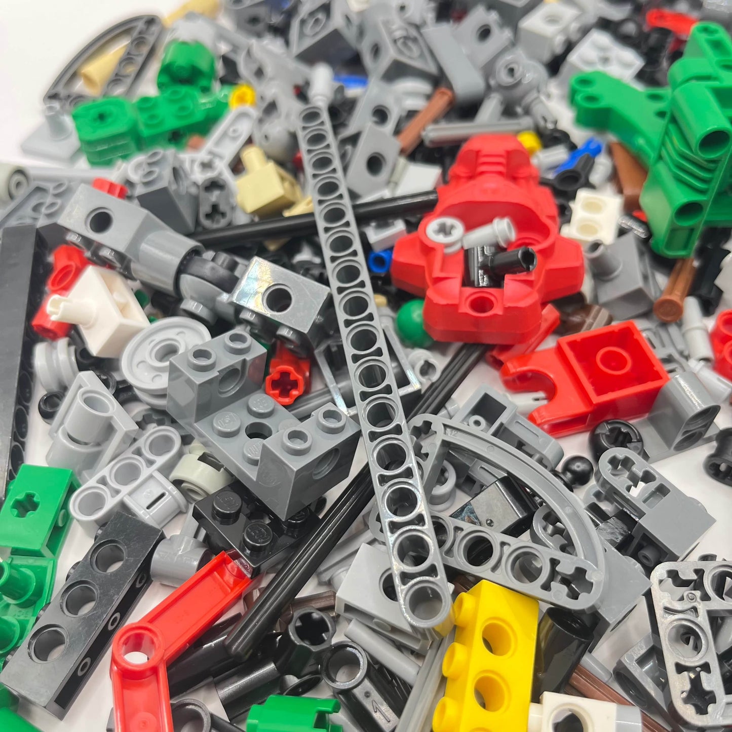 LEGO Technic and Bionicle, Mixed Pieces, Mixed Colours, Approx. 270g