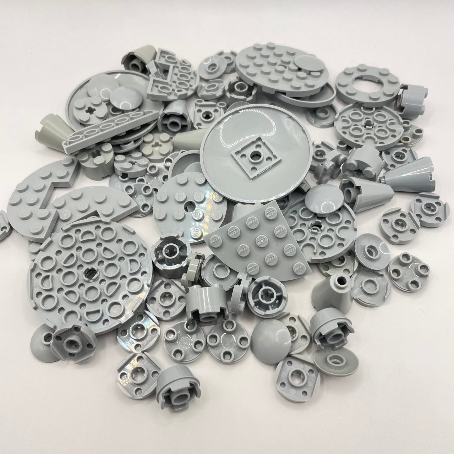 LEGO Light Bluish Grey, Round, Approx. 70g