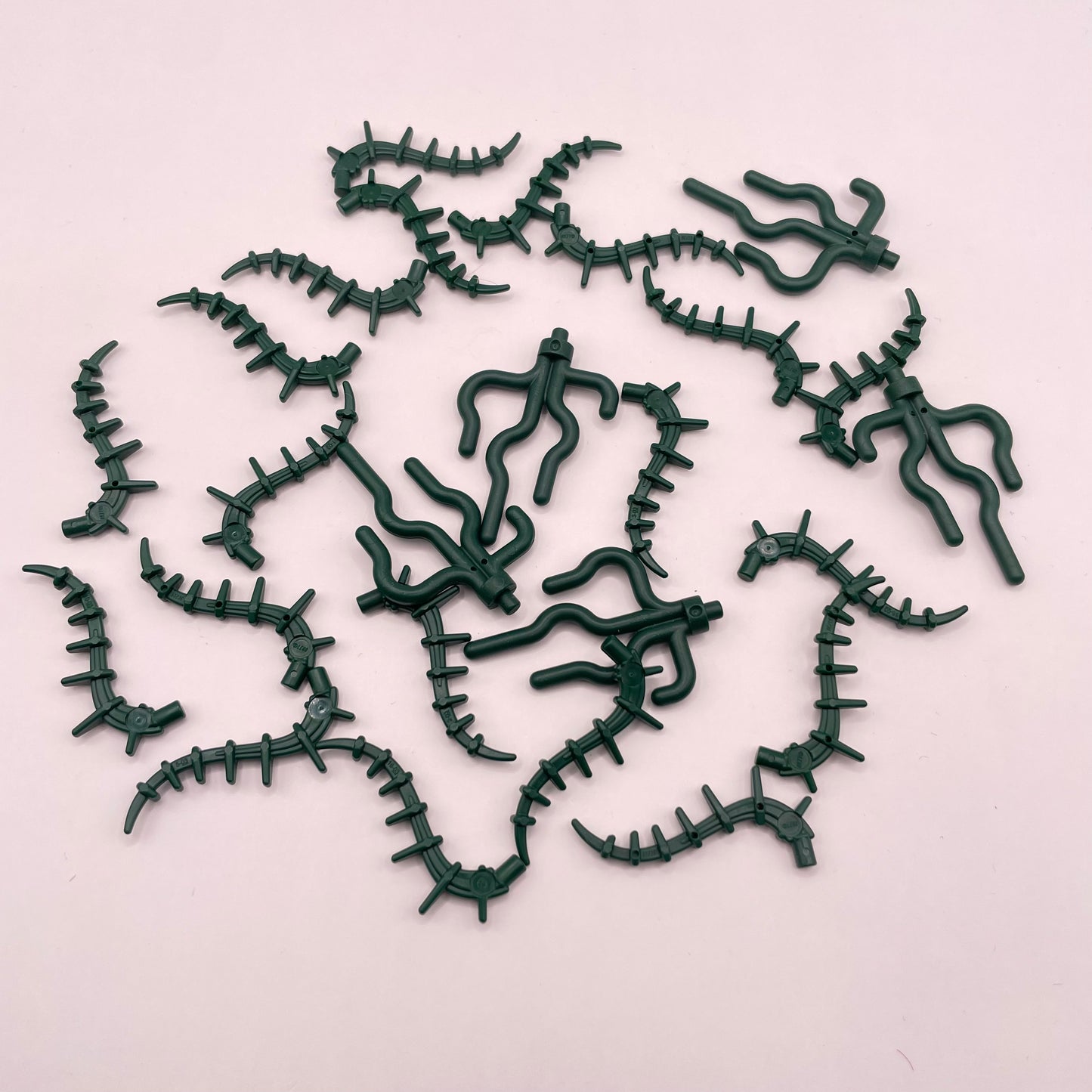 LEGO Vines / Seaweed, Dark Green, 25 Pieces