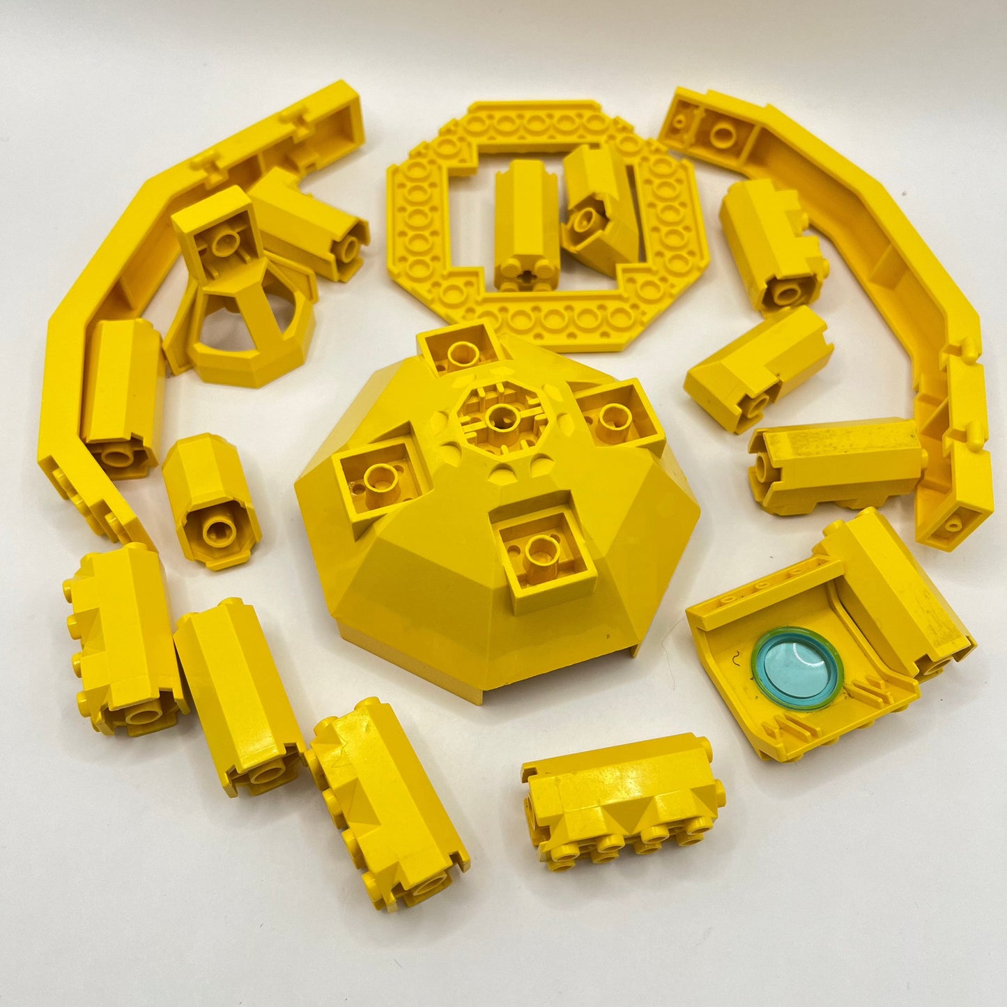 LEGO Yellow, Octagon, Vehicle, Building, Approx. 100g