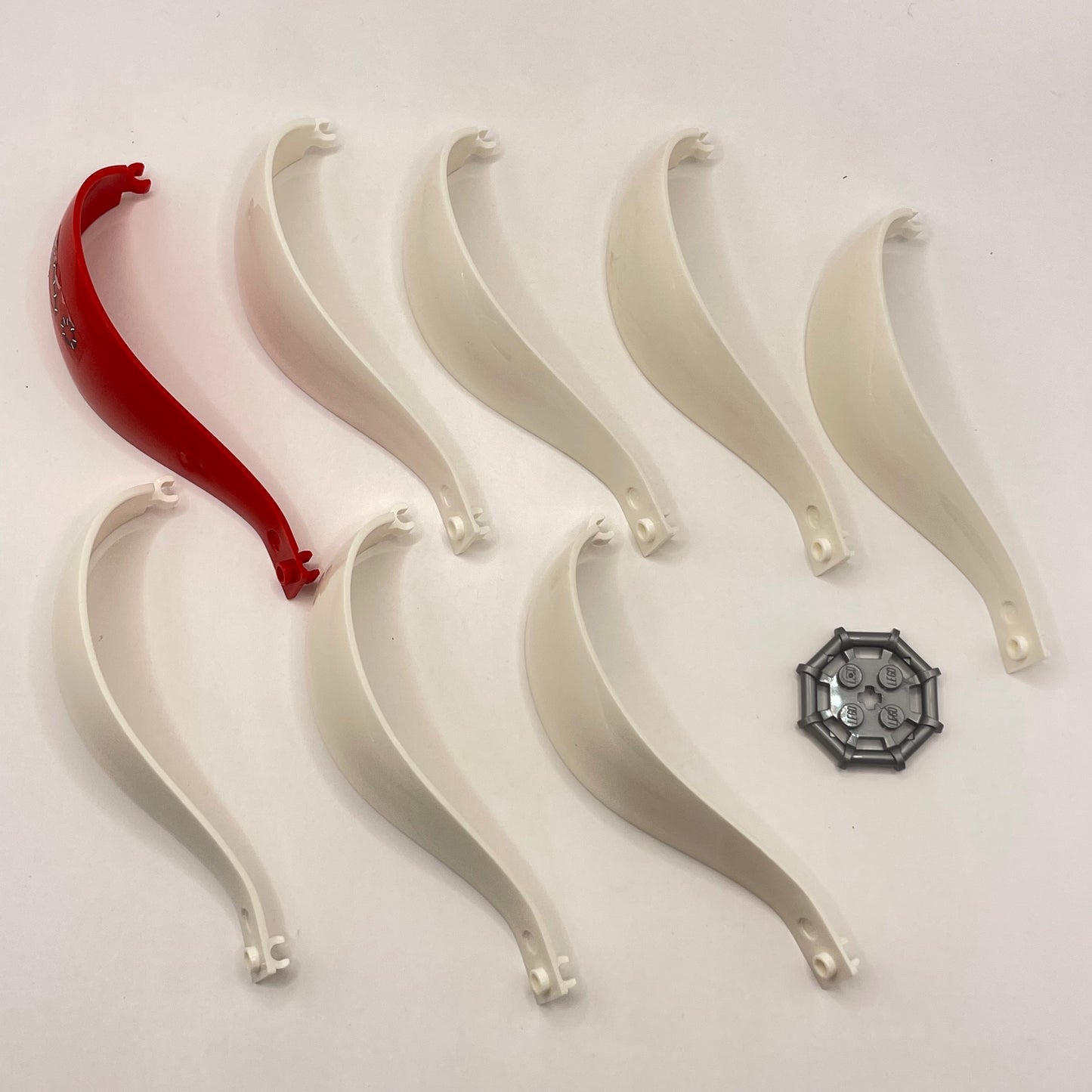 LEGO Air Balloon, Vase, Curved Panel, Red and White, 9 Pieces