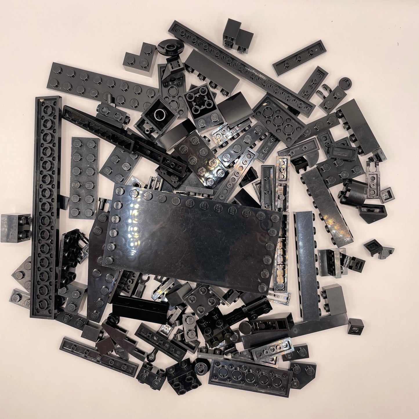 LEGO Mixed Pieces, Black, Approx. 100g