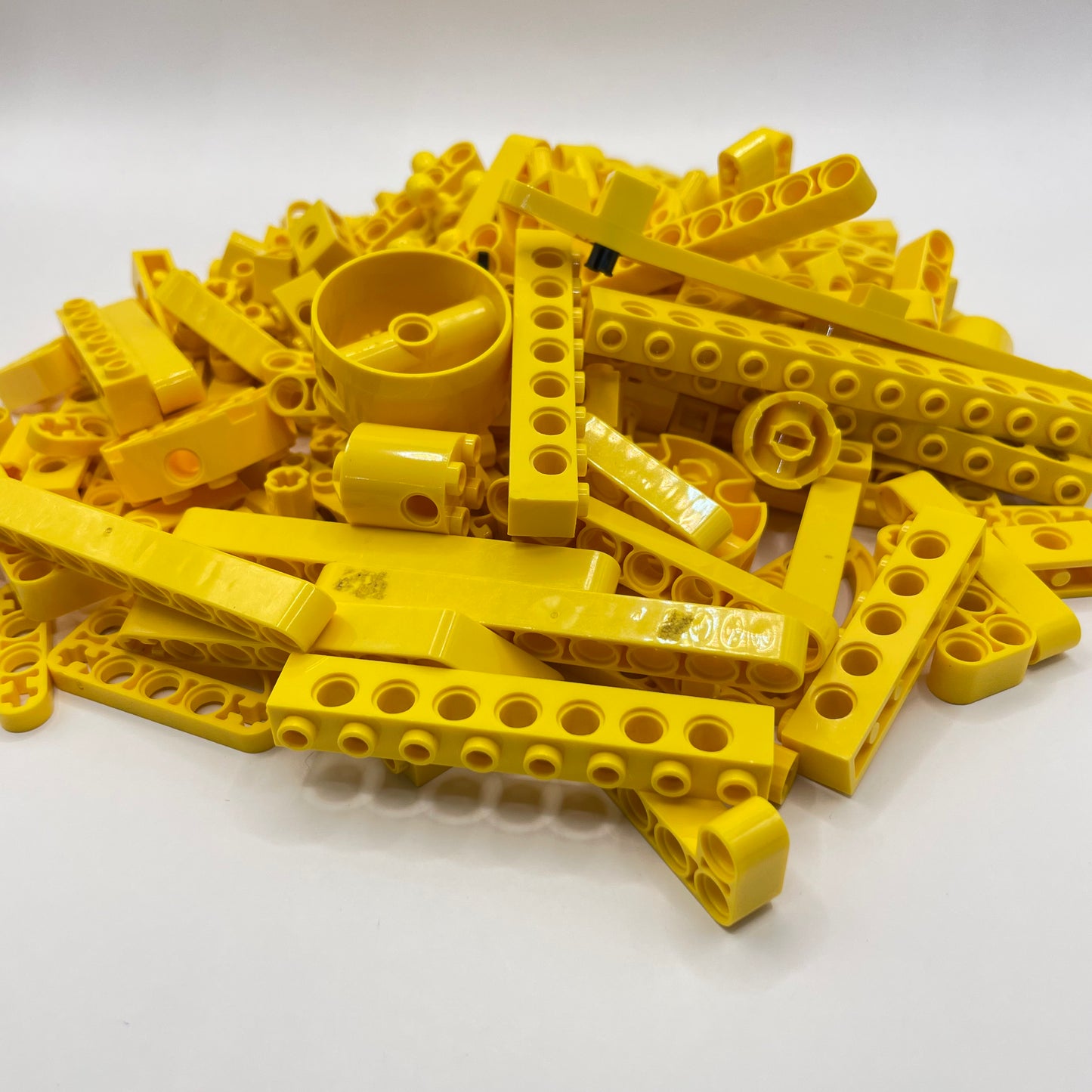 LEGO Technic Pieces, Yellow, Approx. 220g