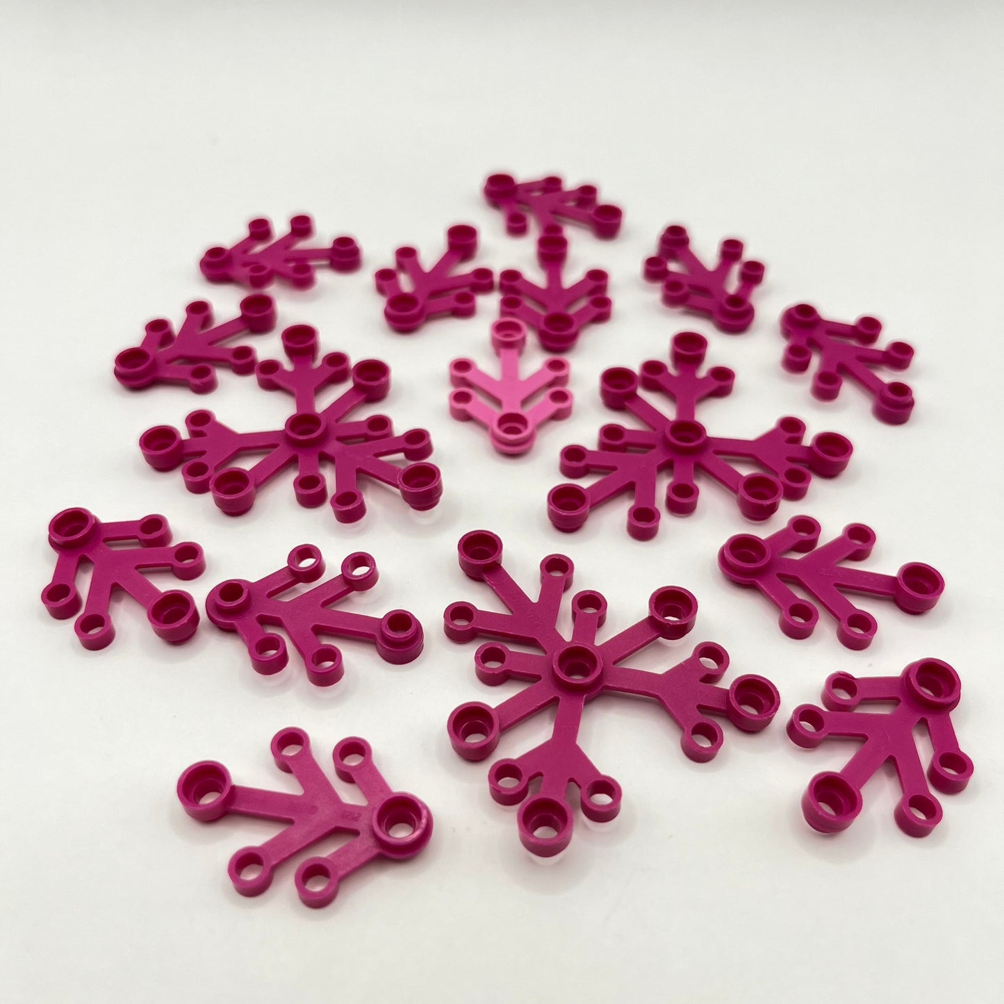 LEGO Leaves, Pink, 15 Pieces