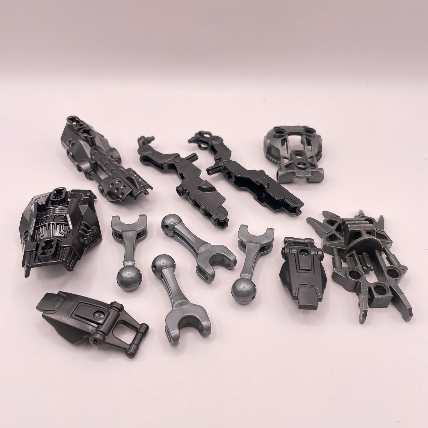 LEGO Bionicle, Armor, Mixed Pearl Grey, 12 Pieces