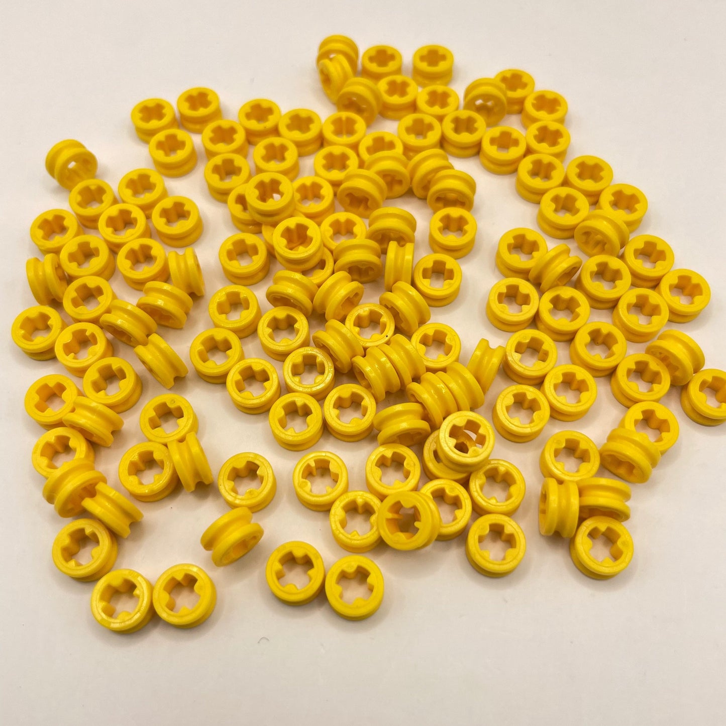 LEGO Half Bush Smooth, Yellow, Technic, 125 Pieces