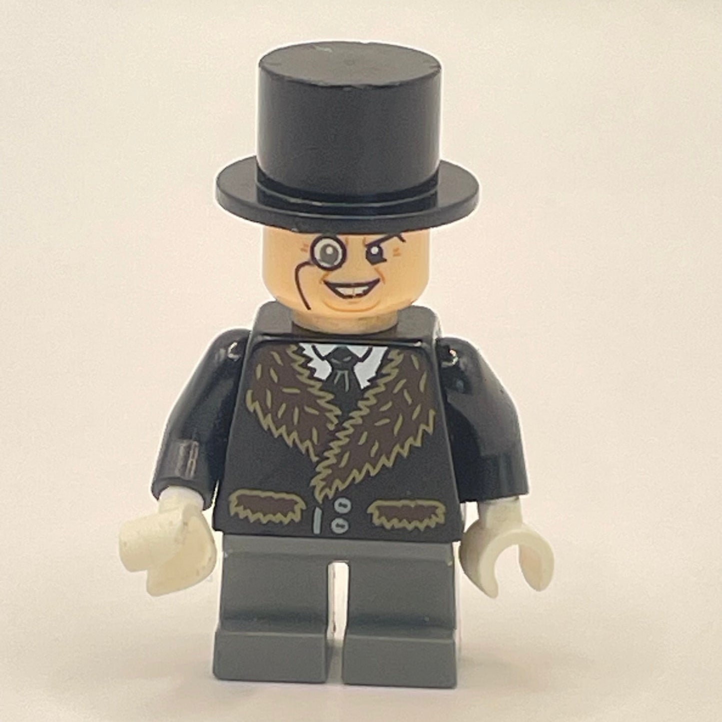 LEGO The Penguin, Fur Collar, Super Heroes, Minifigure (sh0096) Marked