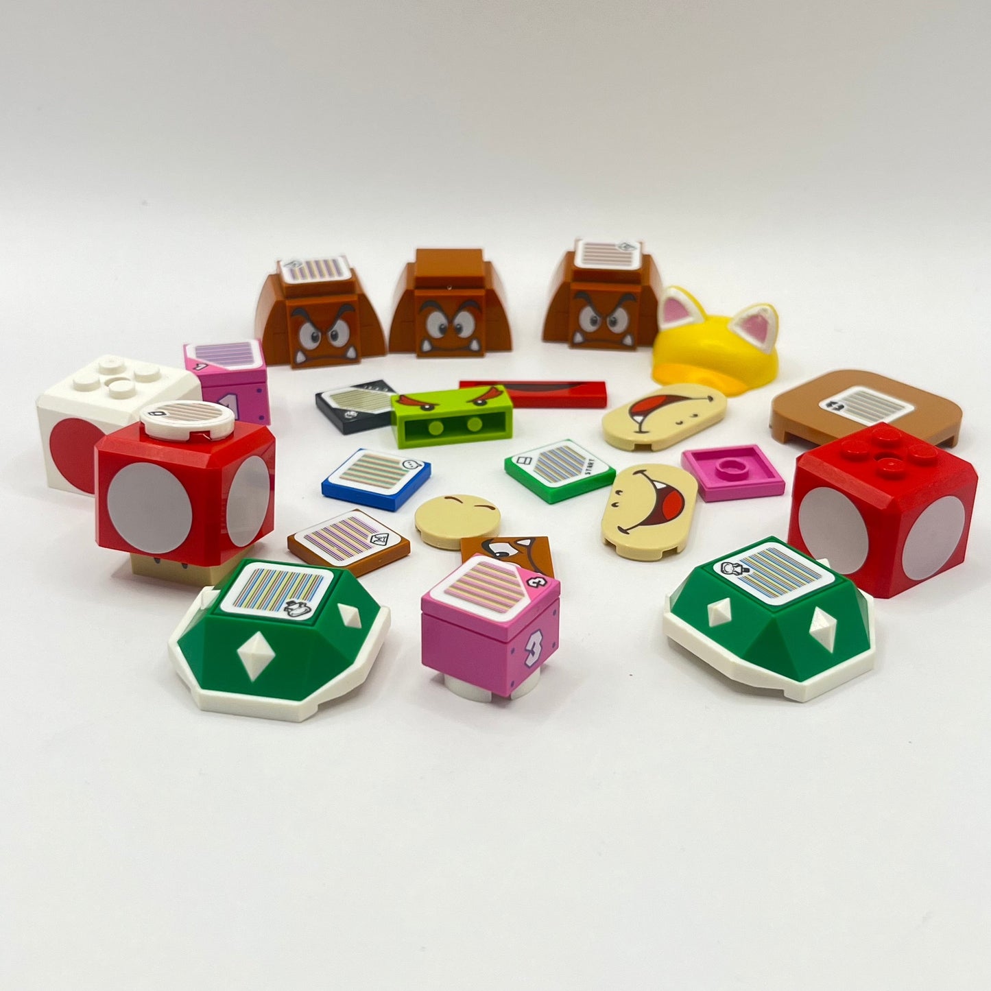 LEGO Prints and Stickers, Mario, 23 Pieces