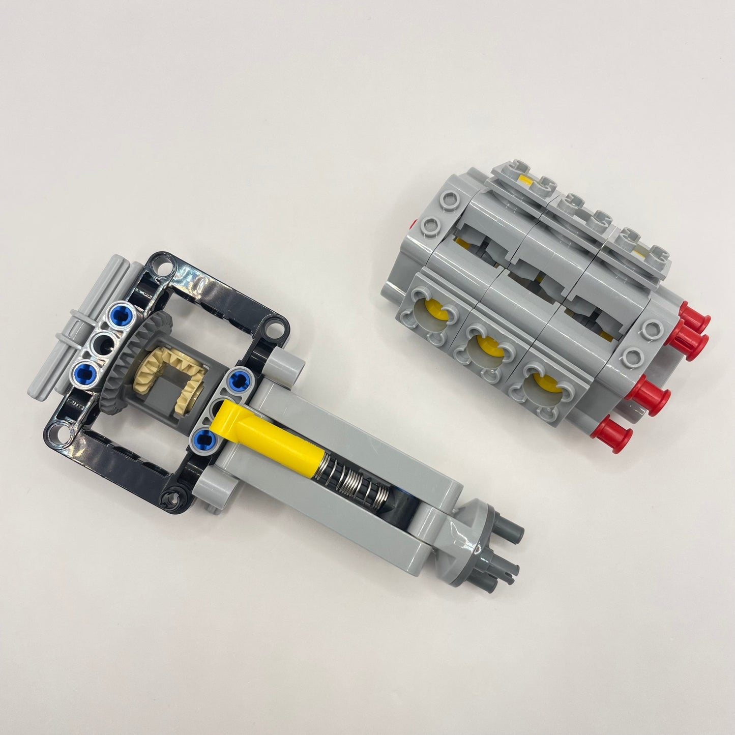 LEGO Functioning Engine and Drive Shaft, Technic, Approx. 70g