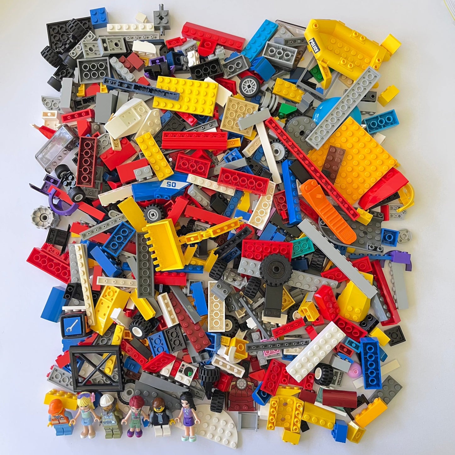 LEGO Fun Pack, Mixed Bag, Approx. 750g includes 6 Minifigures/Minidolls
