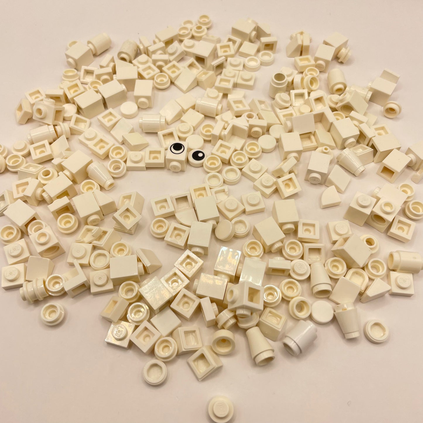 LEGO Greebling, 1x1, White, Approx. 50g