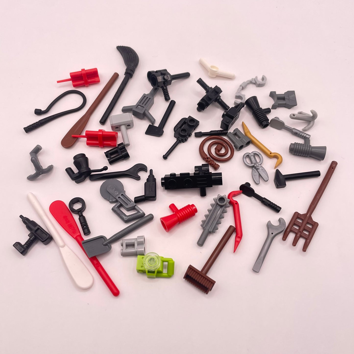 LEGO Deluxe Tools, Minifigure Accessories, 45 Pieces