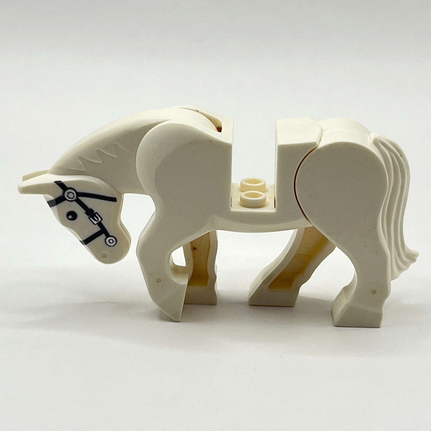 LEGO White Horse Movable Head and Legs, Silver Buckle, 1 Piece
