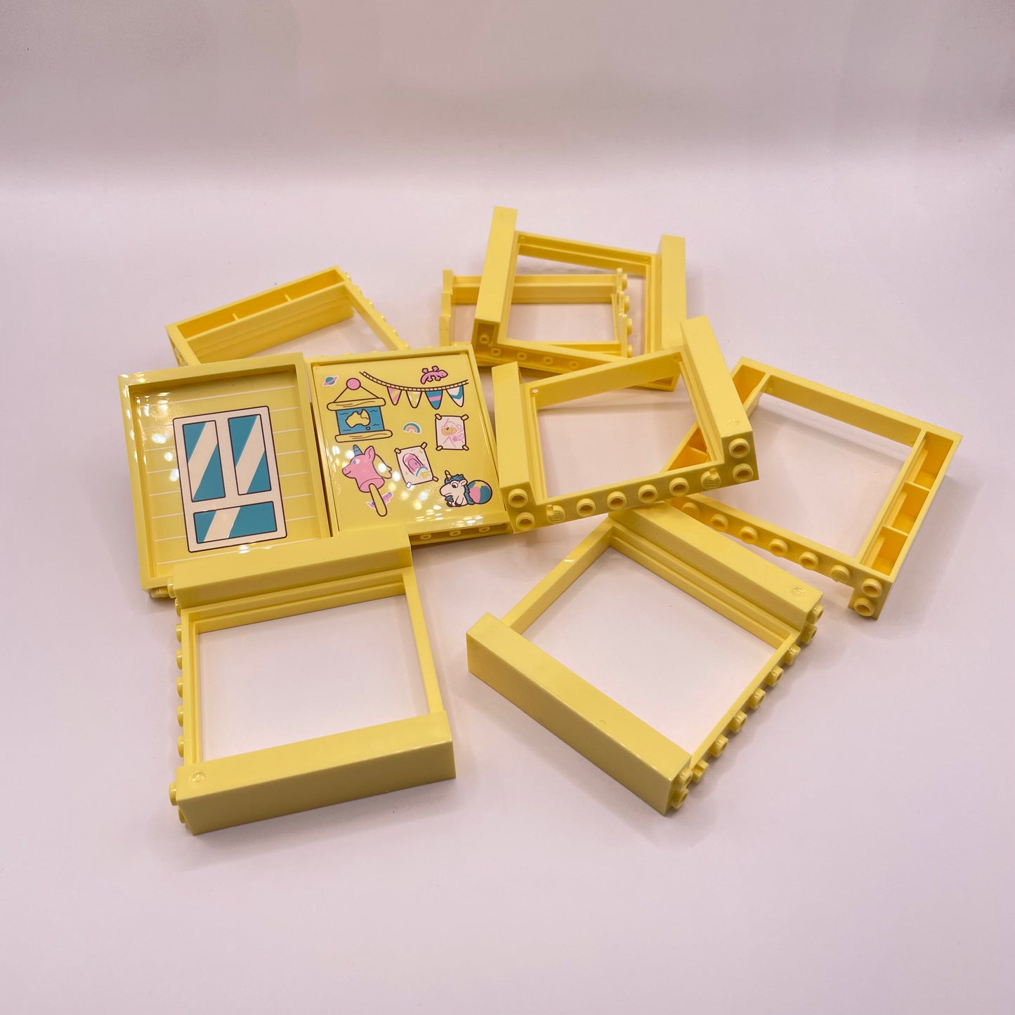 LEGO Bluey Building Frames, Light Bright Yellow, 9 Pieces