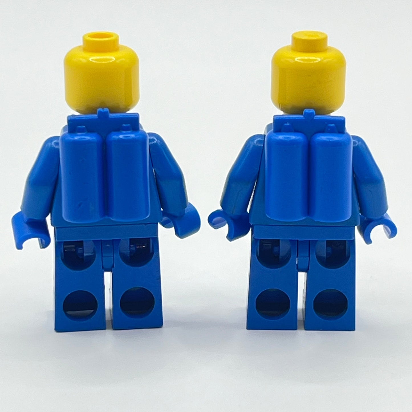 LEGO Classic Space - Blue, Minifigure (sp004) - (Set of 2) - Missing Helmets