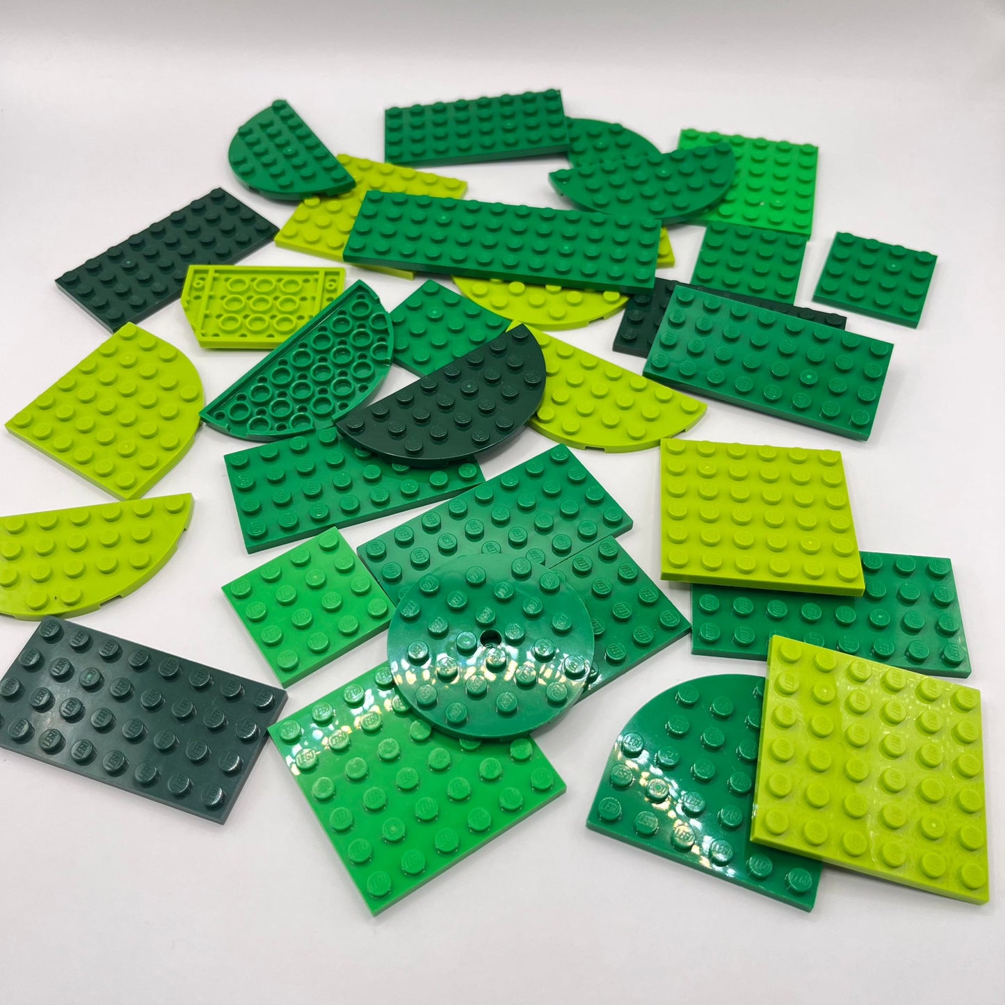 LEGO Mixed Green, Plates, Approx. 120g