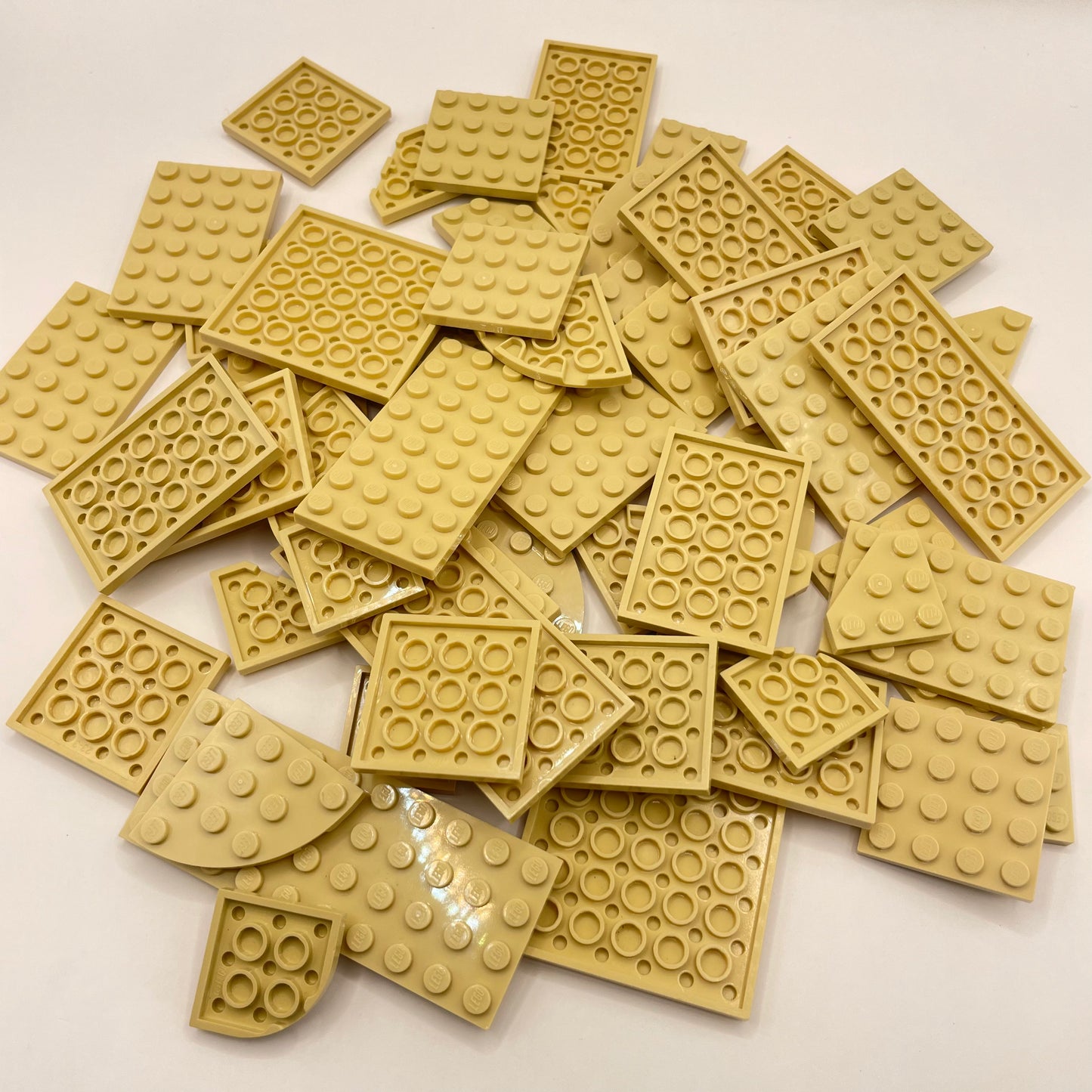 LEGO Medium Plates, Tan, Approx. 135g