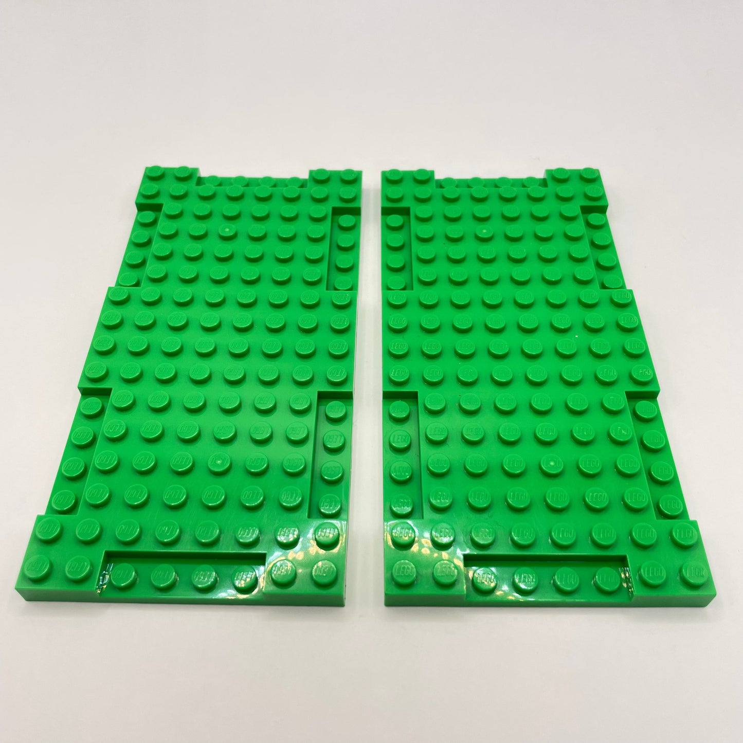 LEGO 8x16 Modified Plates, Bright Green, 2 Pieces,