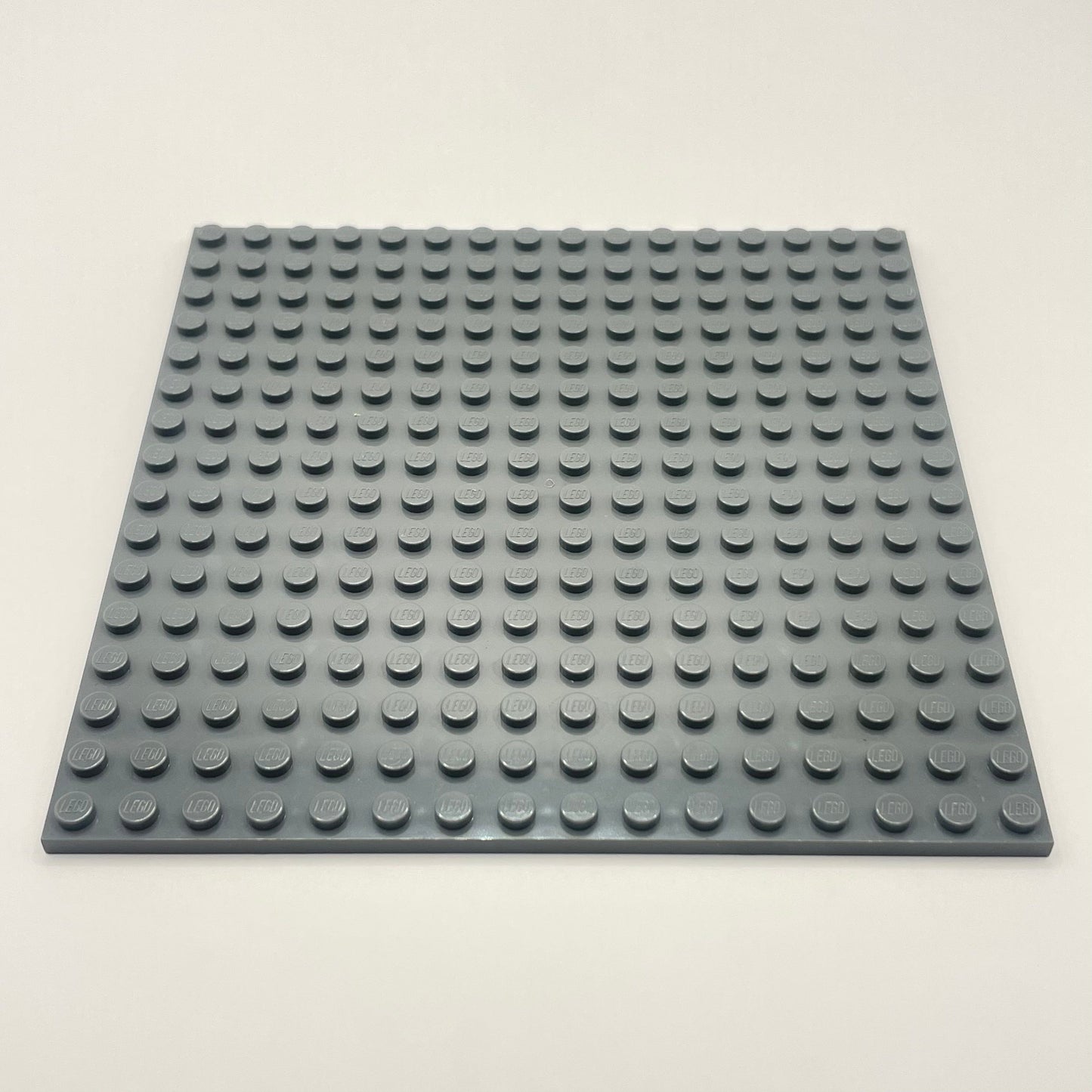 LEGO Plate, Dark Bluish Grey, 16x16, 91405 (1 Piece)