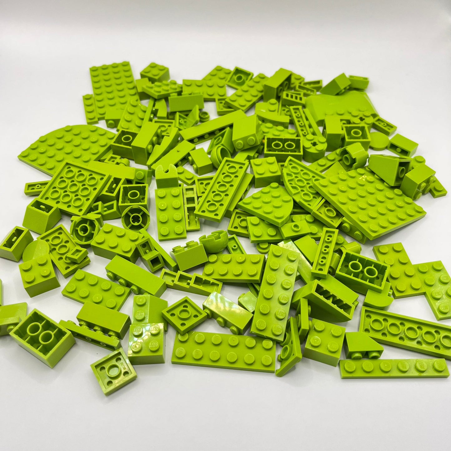 LEGO Lime, Mixed Pieces, Approx. 150g