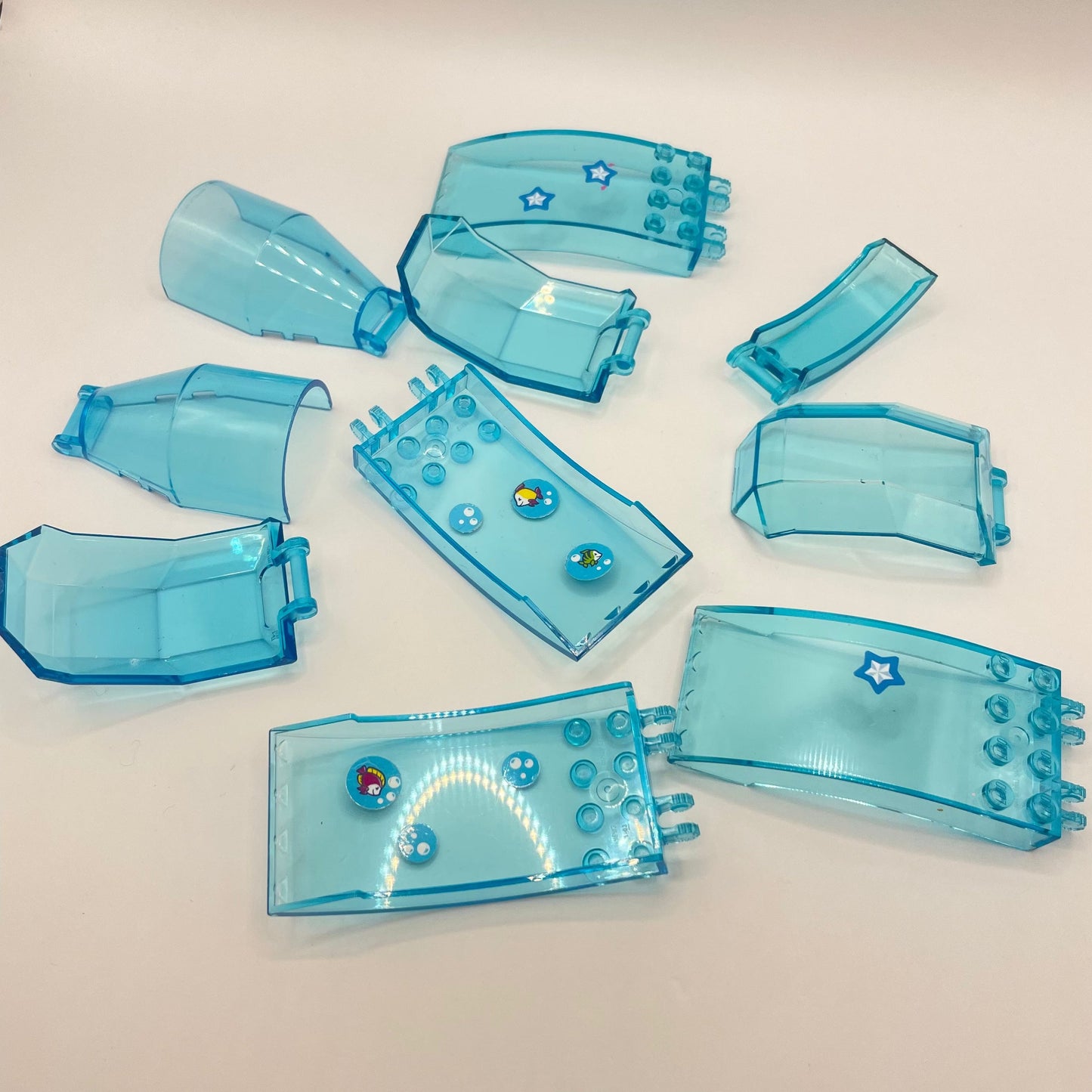 LEGO Transparent Blue, Hinged Windscreen, Vehicle (10 Pieces)