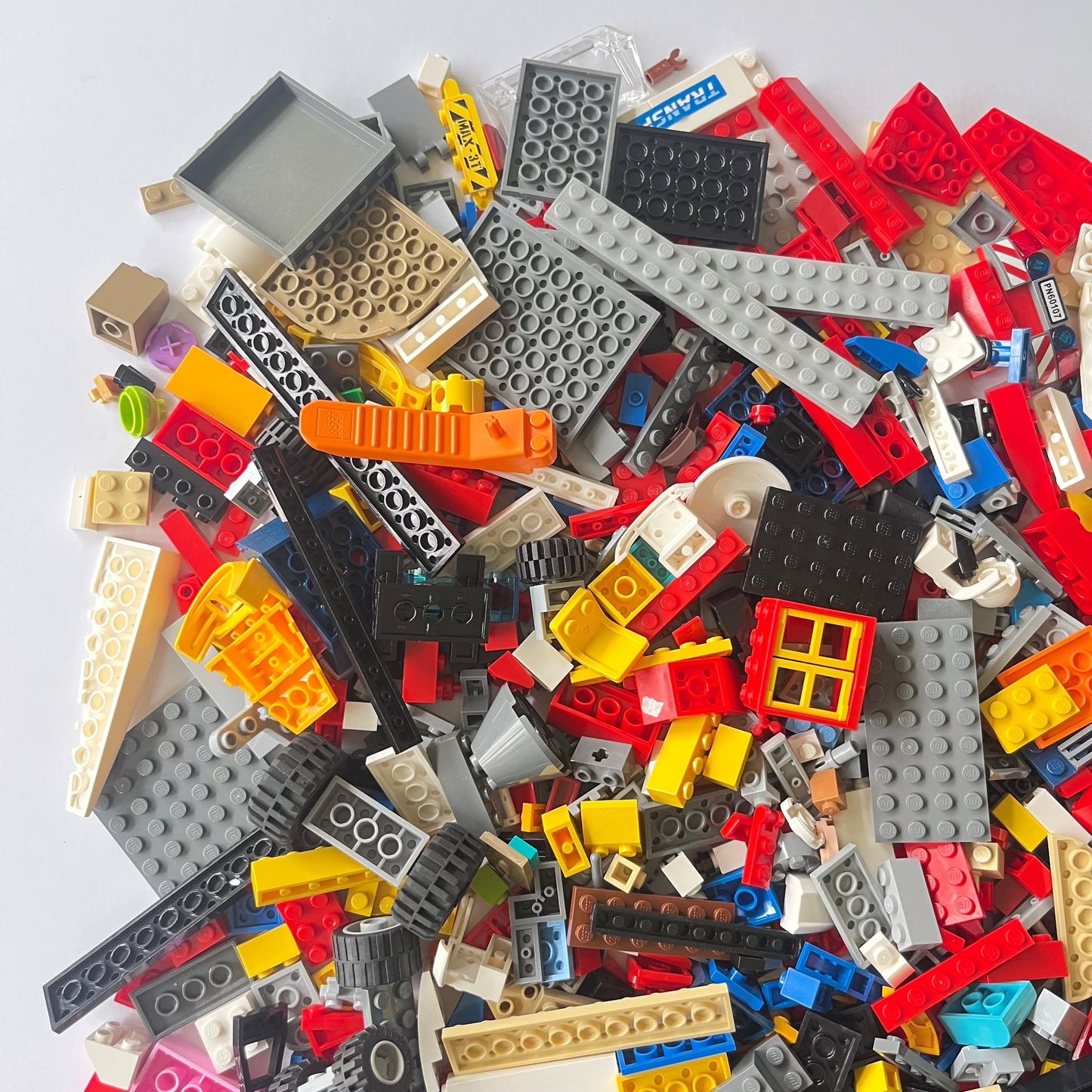 LEGO Fun Pack, Mixed Bag, Approx. 750g includes 6 Minifigures/Minidolls