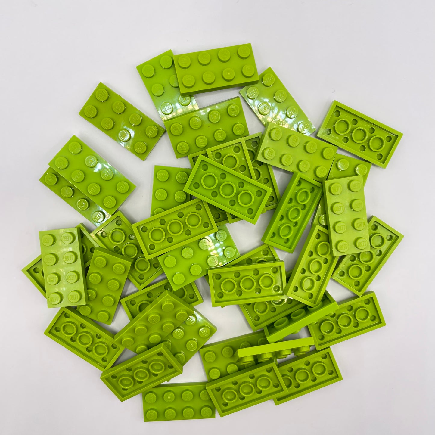 LEGO Plates, 2x4, Lime, 40 Pieces