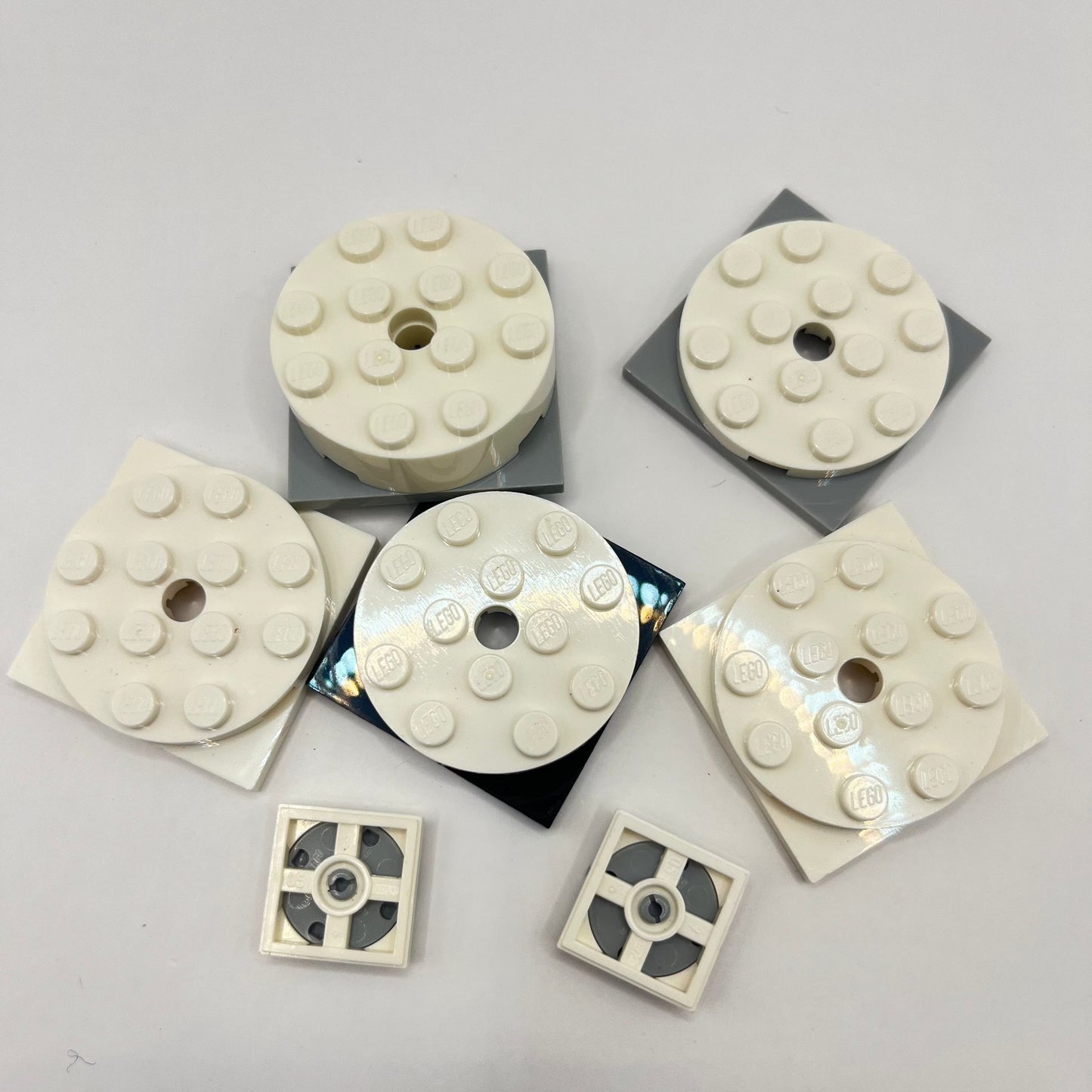LEGO Plate Turntables, White, 7 pieces