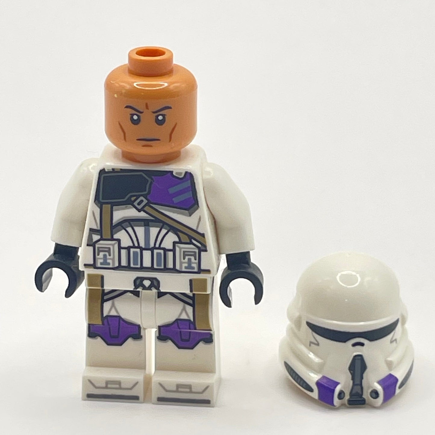 LEGO Clone Trooper Commander, 187th Legion (Phase 2) Nougat Head, Star Wars Minifigure (sw1206)