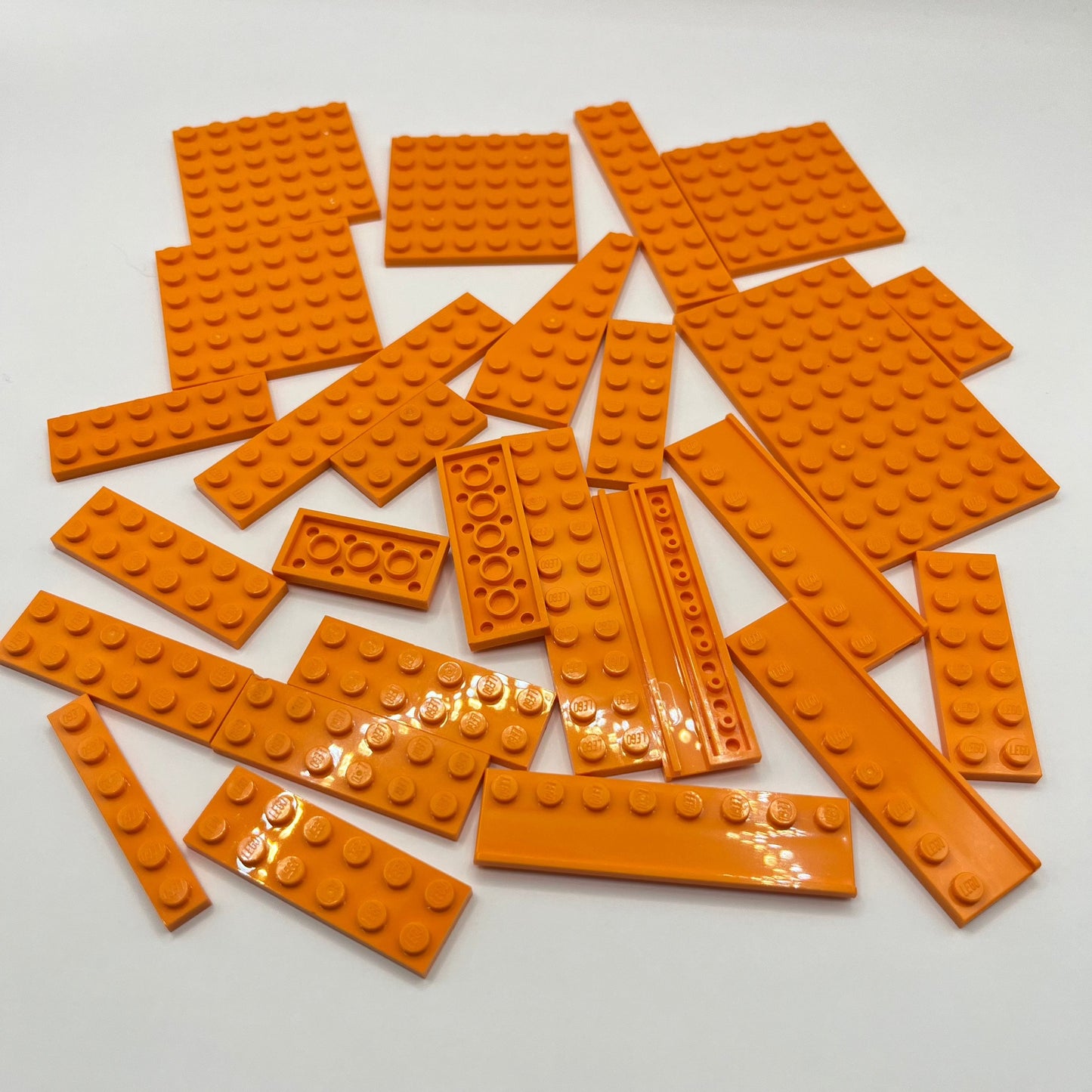 LEGO Orange, Medium Plates, Approx. 65g