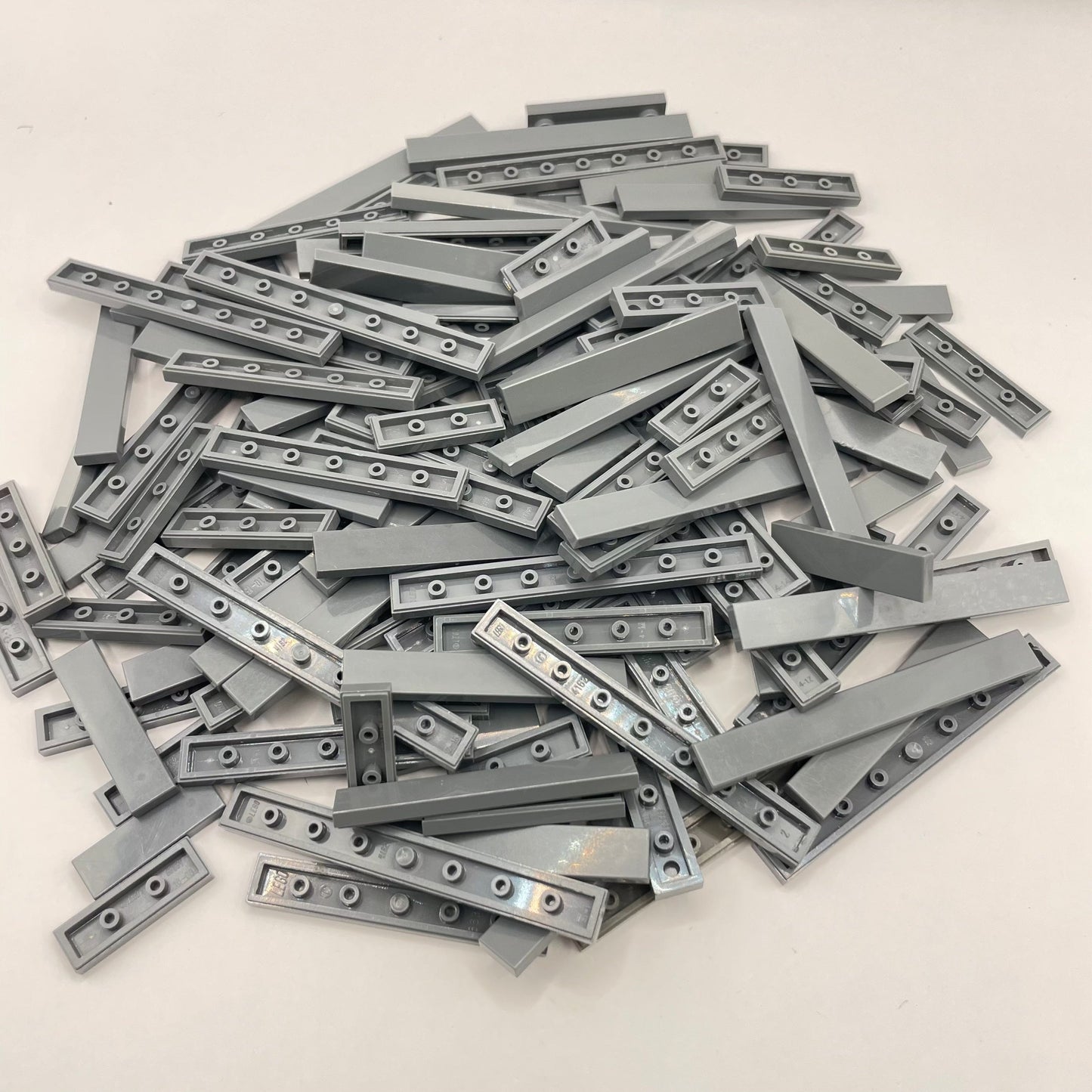 LEGO 1x Tiles / Jumpers, Dark Bluish Grey, Approx. 100g