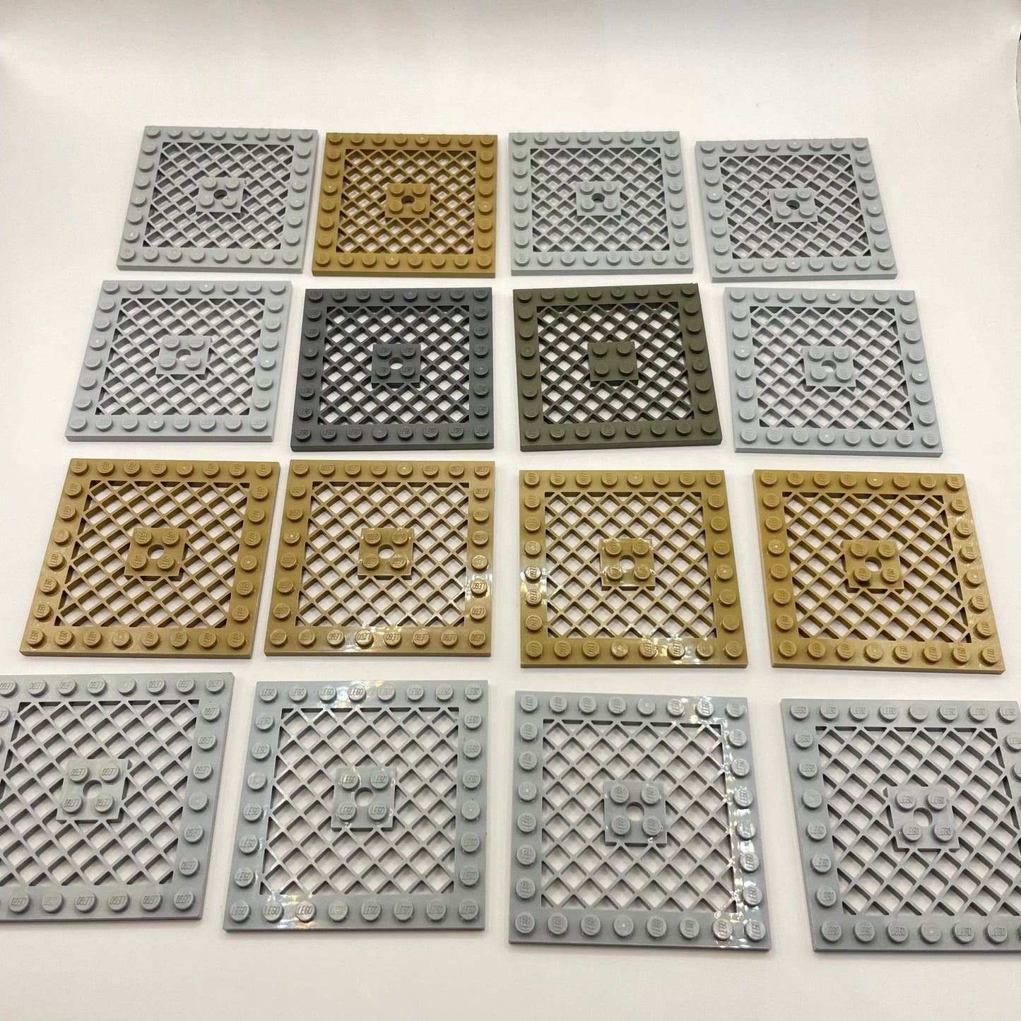 LEGO Plates 8x8 Grill, Mixed Grey and Tan, 16 Pieces