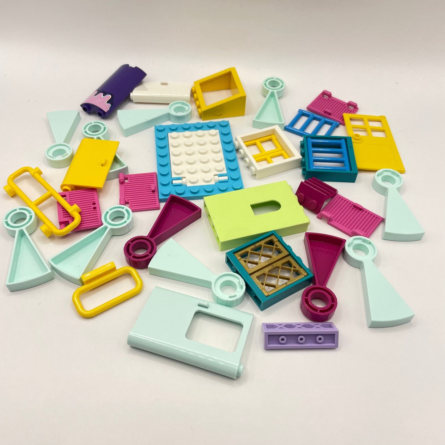 LEGO Friends Colours, Building, 30 Pieces