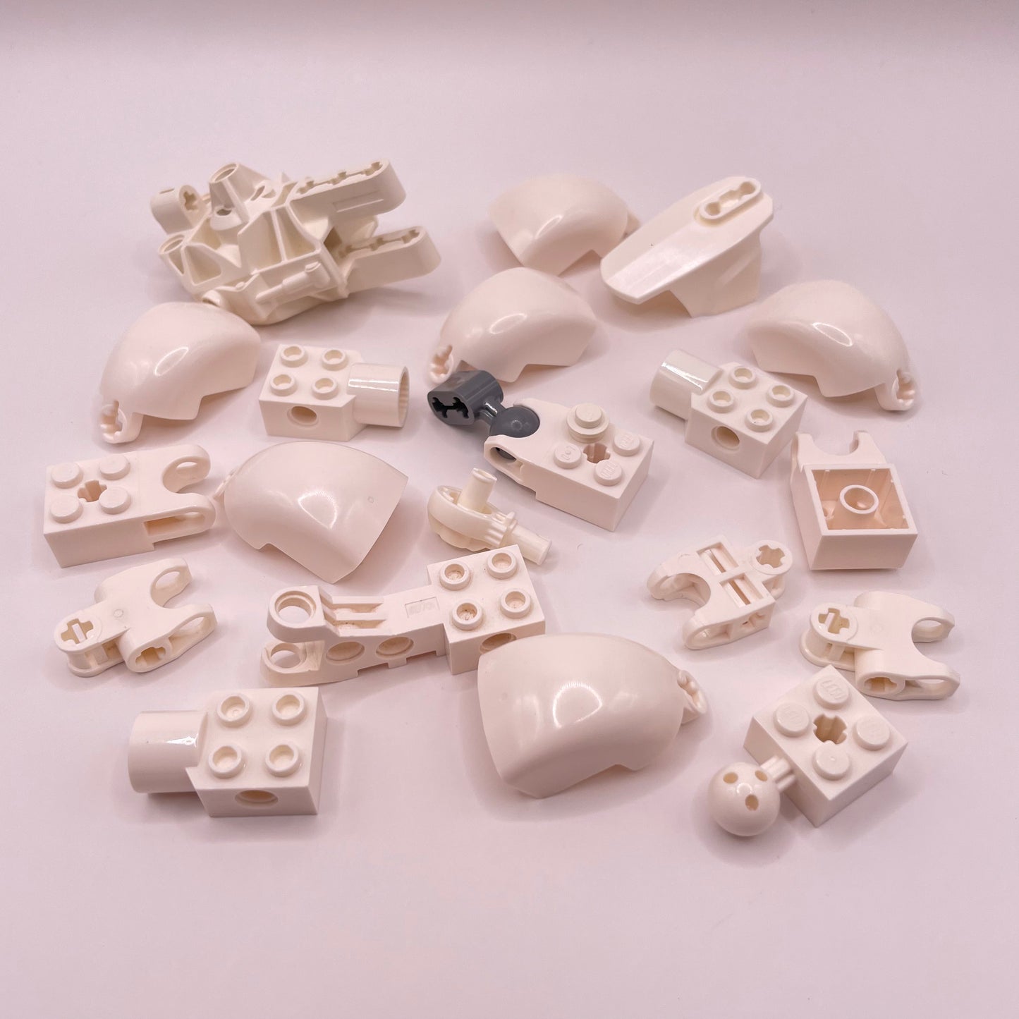 LEGO Bionicle, White, Approx. 45g