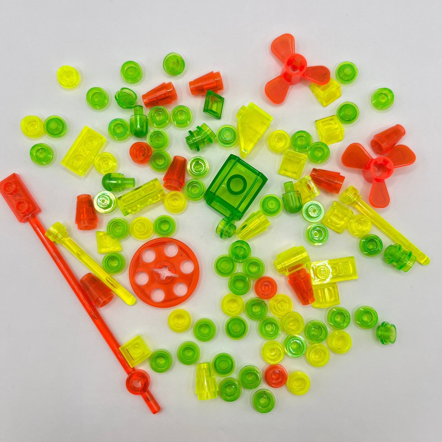 LEGO Transparent Mixed Neon, Mixed Pieces (100 Pieces)