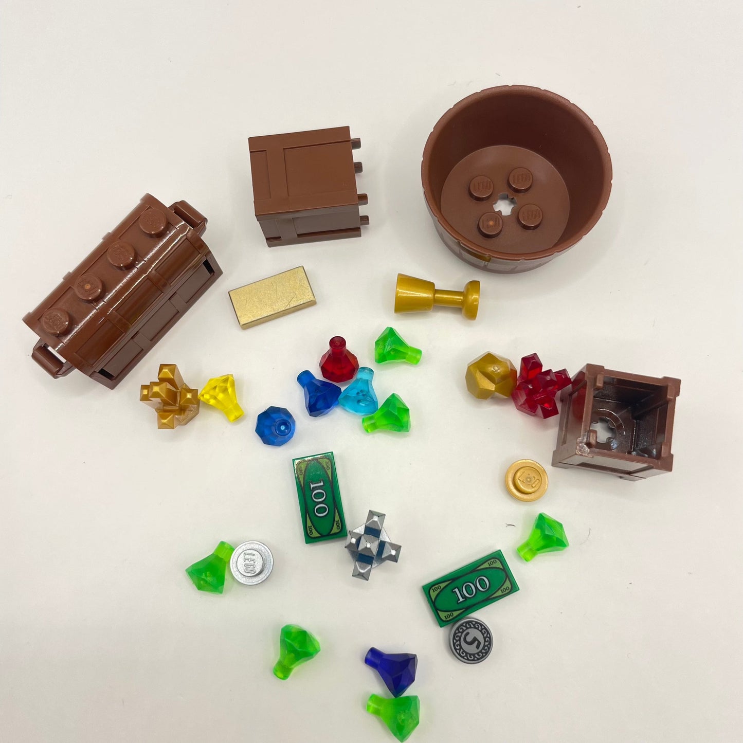 LEGO Treasure Chests, Gem Stones, Gold, Mixed Pieces, (25 Pieces)