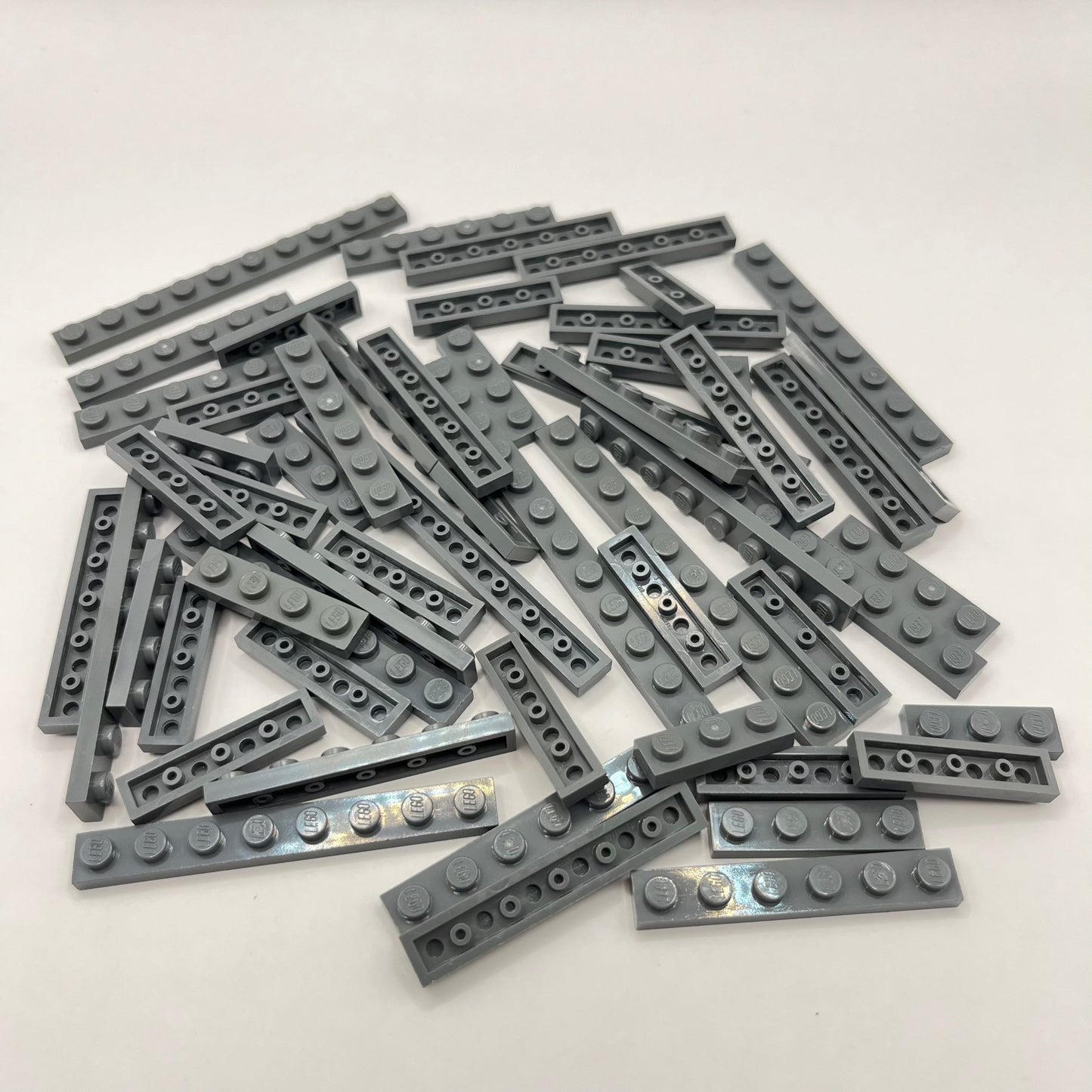 LEGO Dark Bluish Grey, 1x Plates, Approx. 50g