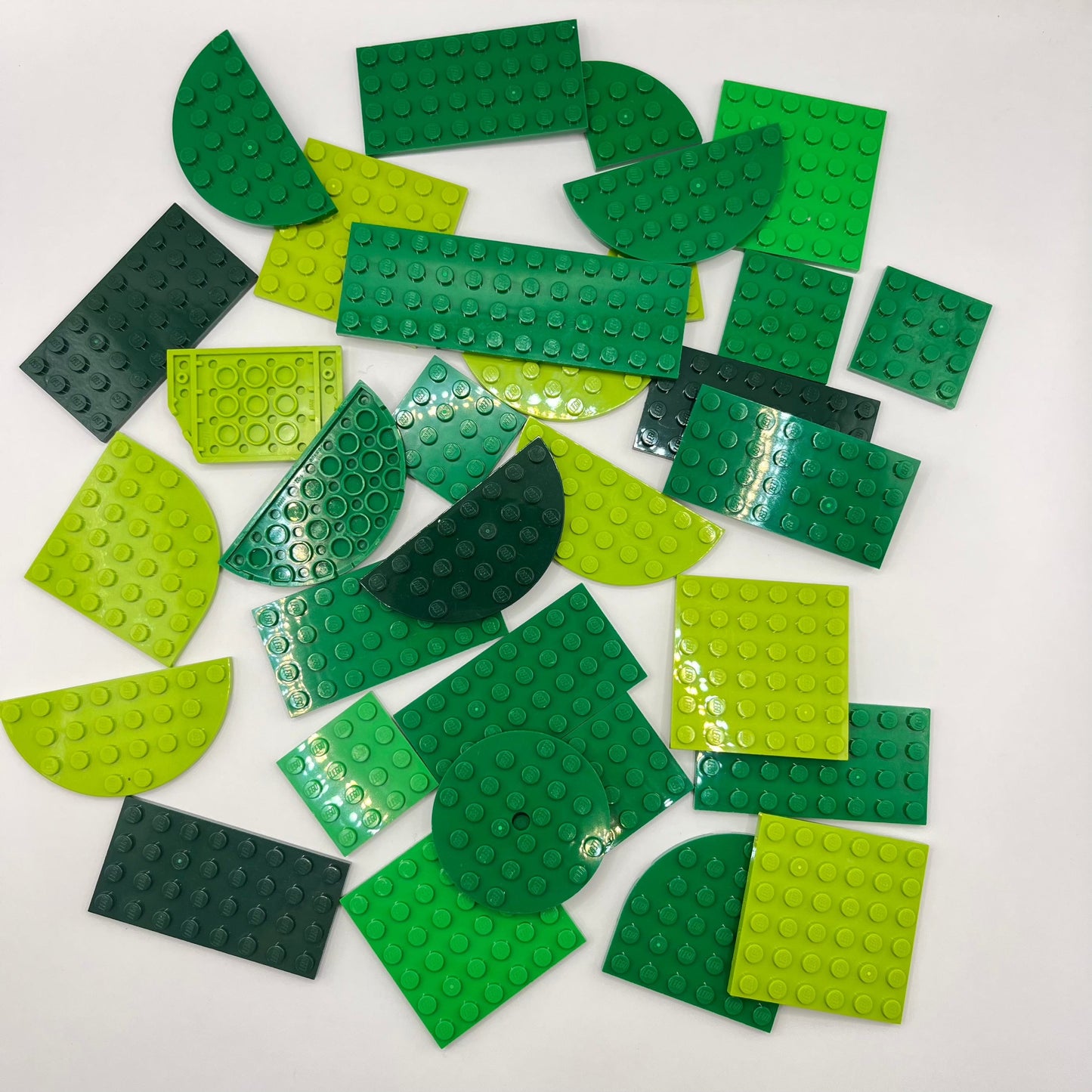 LEGO Mixed Green, Plates, Approx. 120g