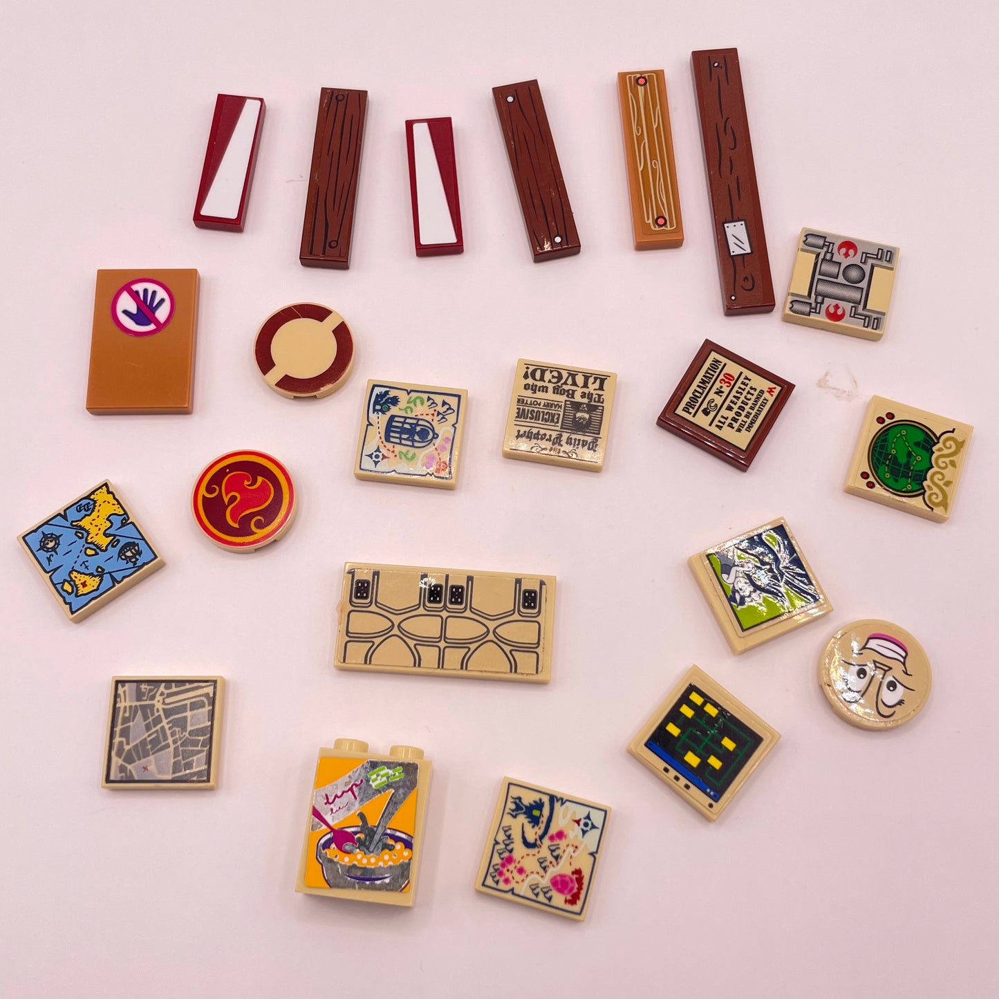 LEGO Prints And Stickers on Brown, 22 pieces